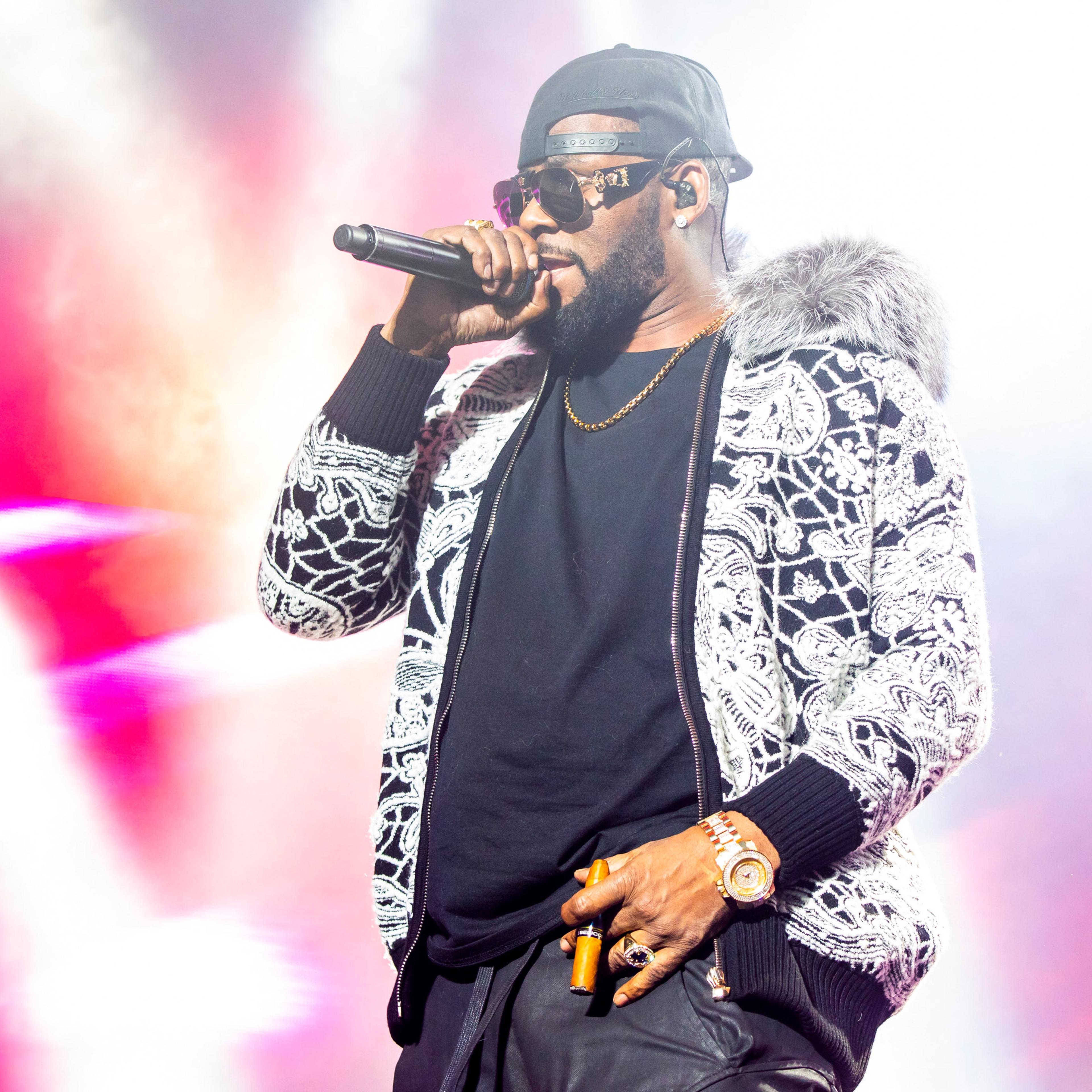 R Kelly In Concert - Detroit, MI