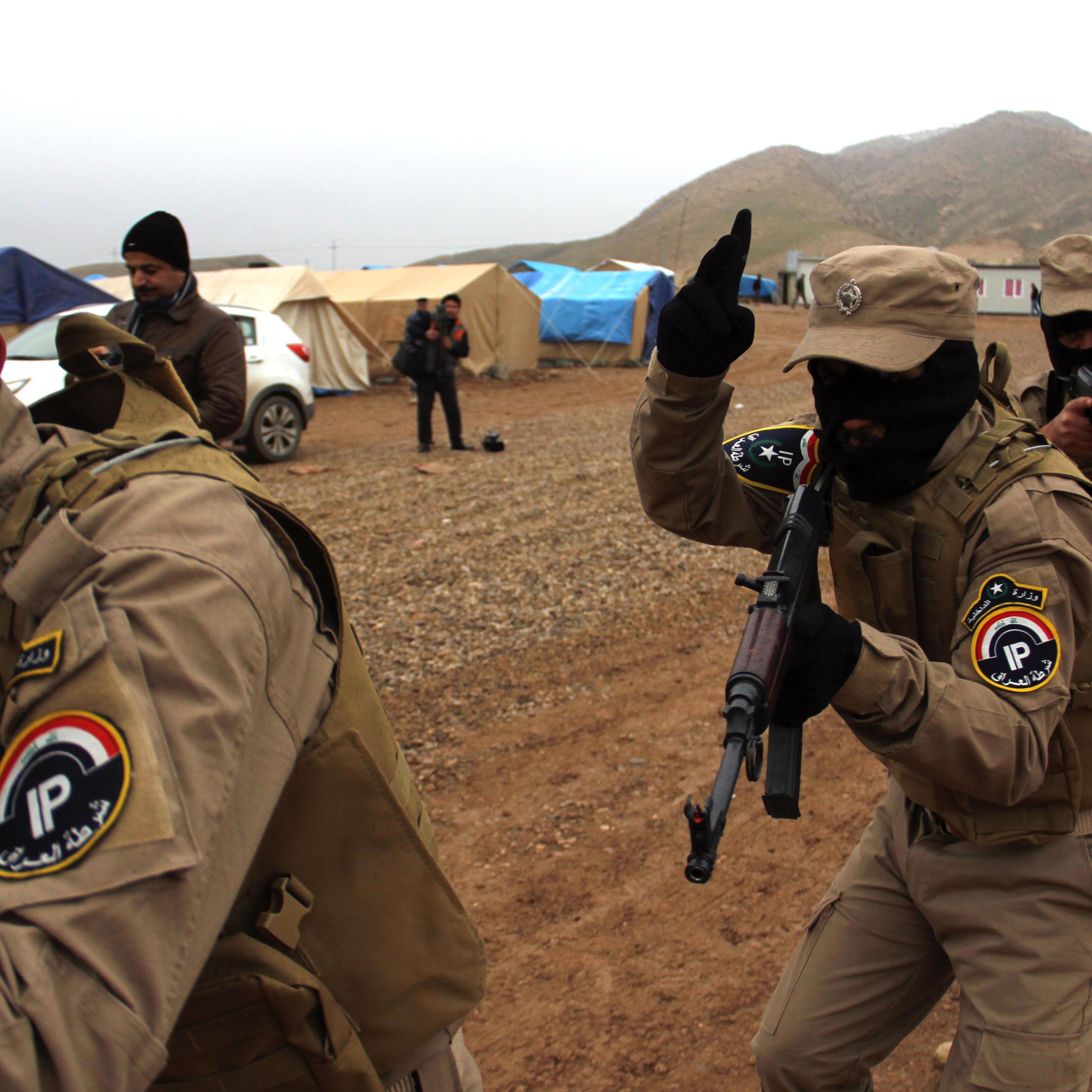 Iraq Police Fighting ISIS