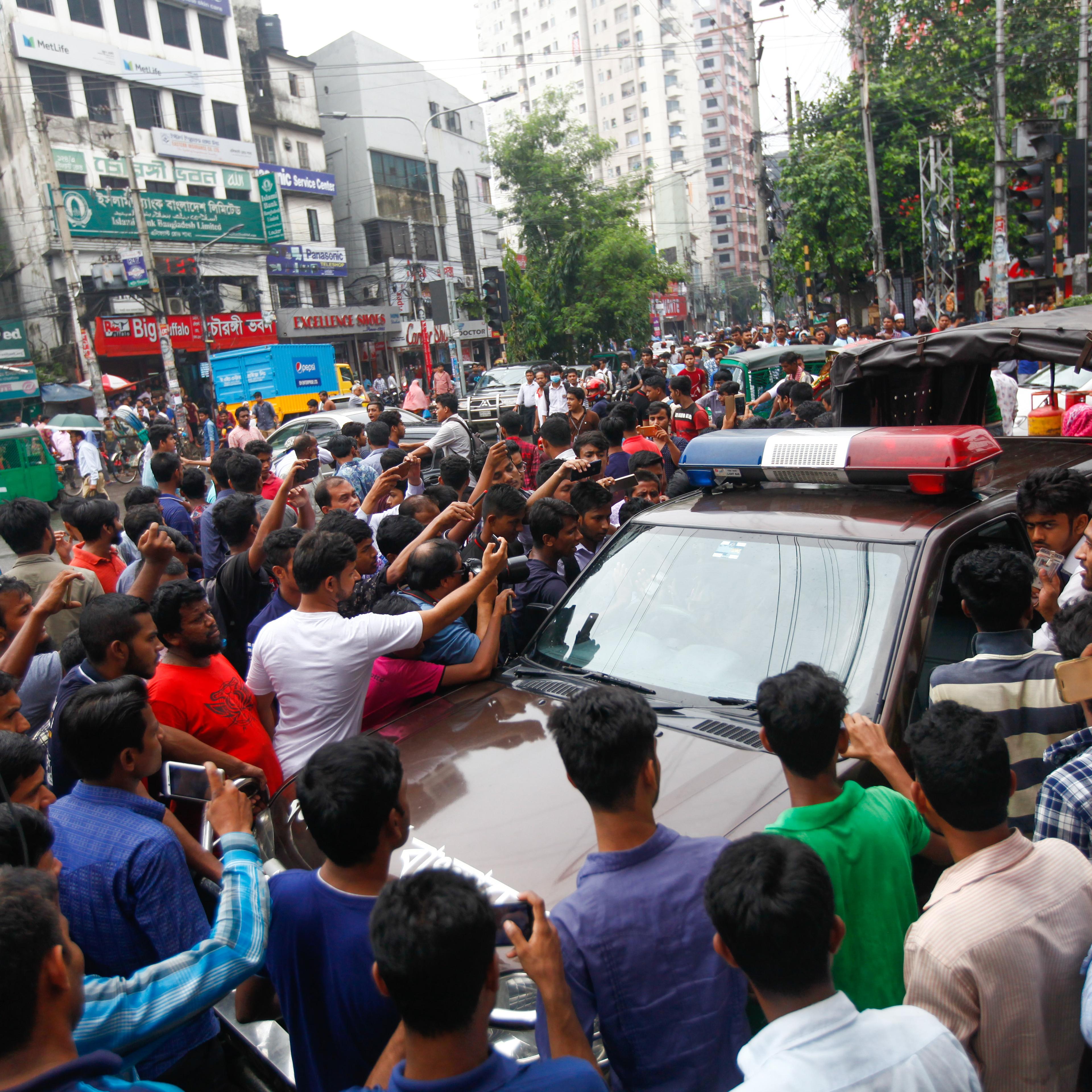 Students Protest In Dhaka