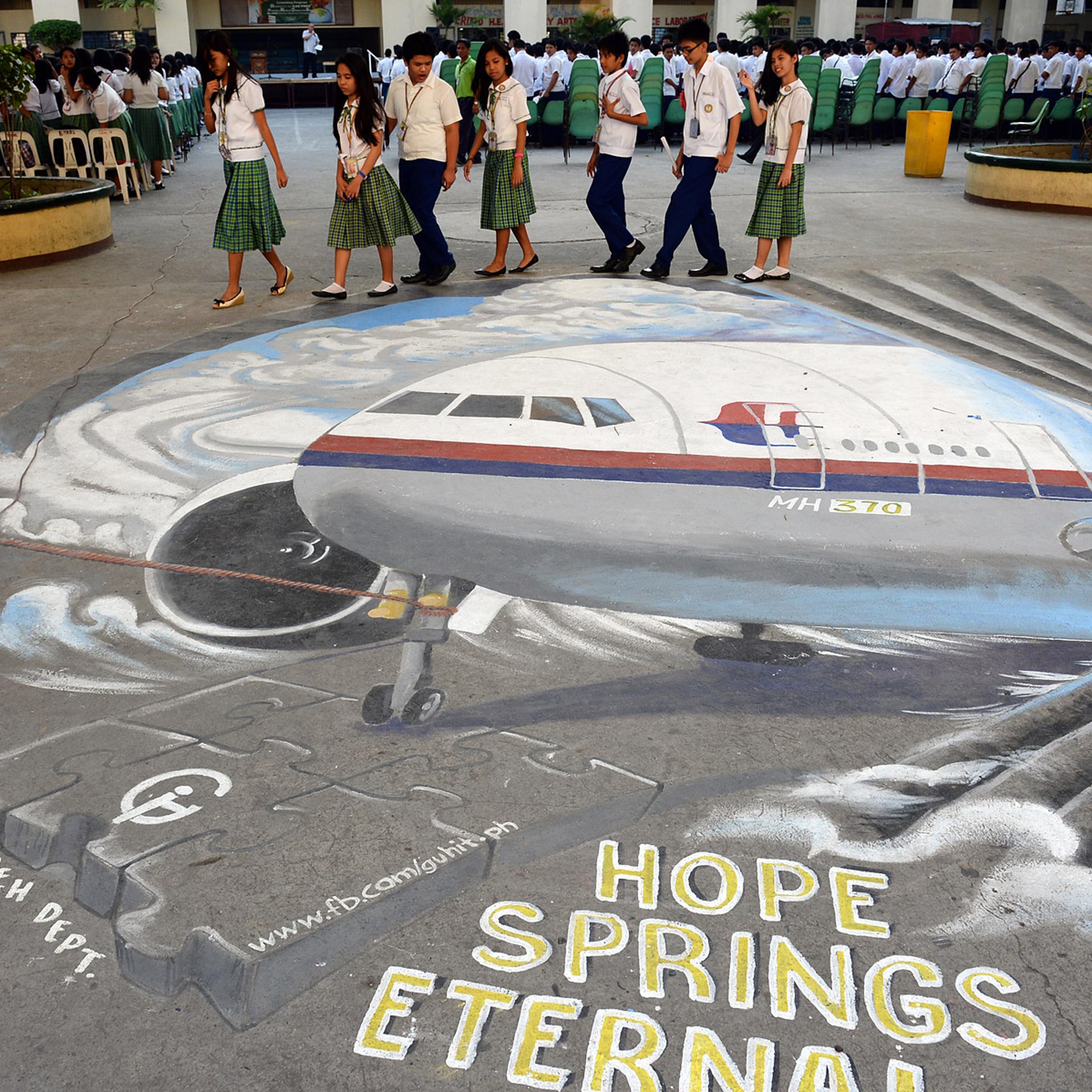 PHILIPPINES-MALAYSIA-CHINA-MALAYSIAAIRLINES-TRANSPORT-ACCIDENT