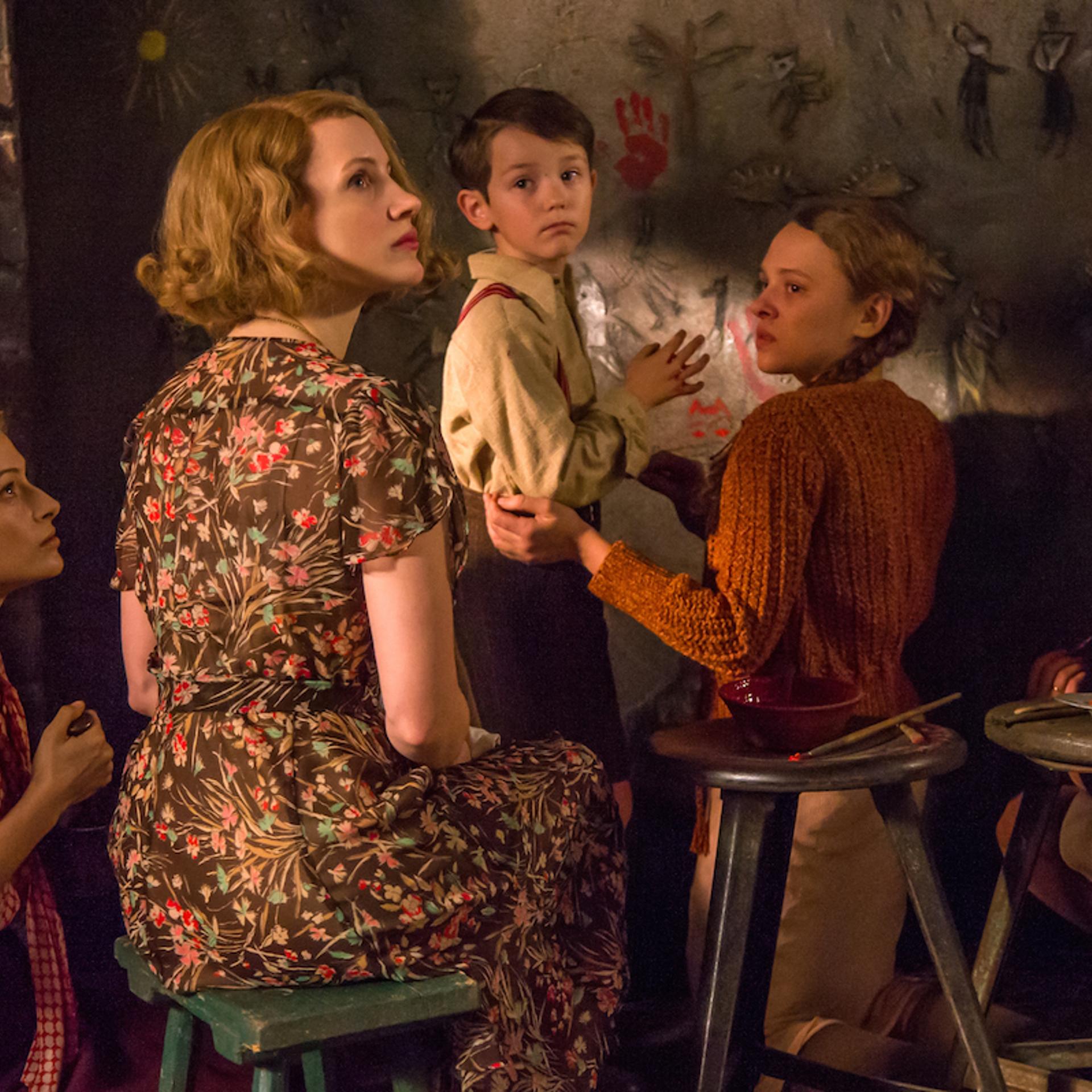 THE ZOOKEEPER'S WIFE