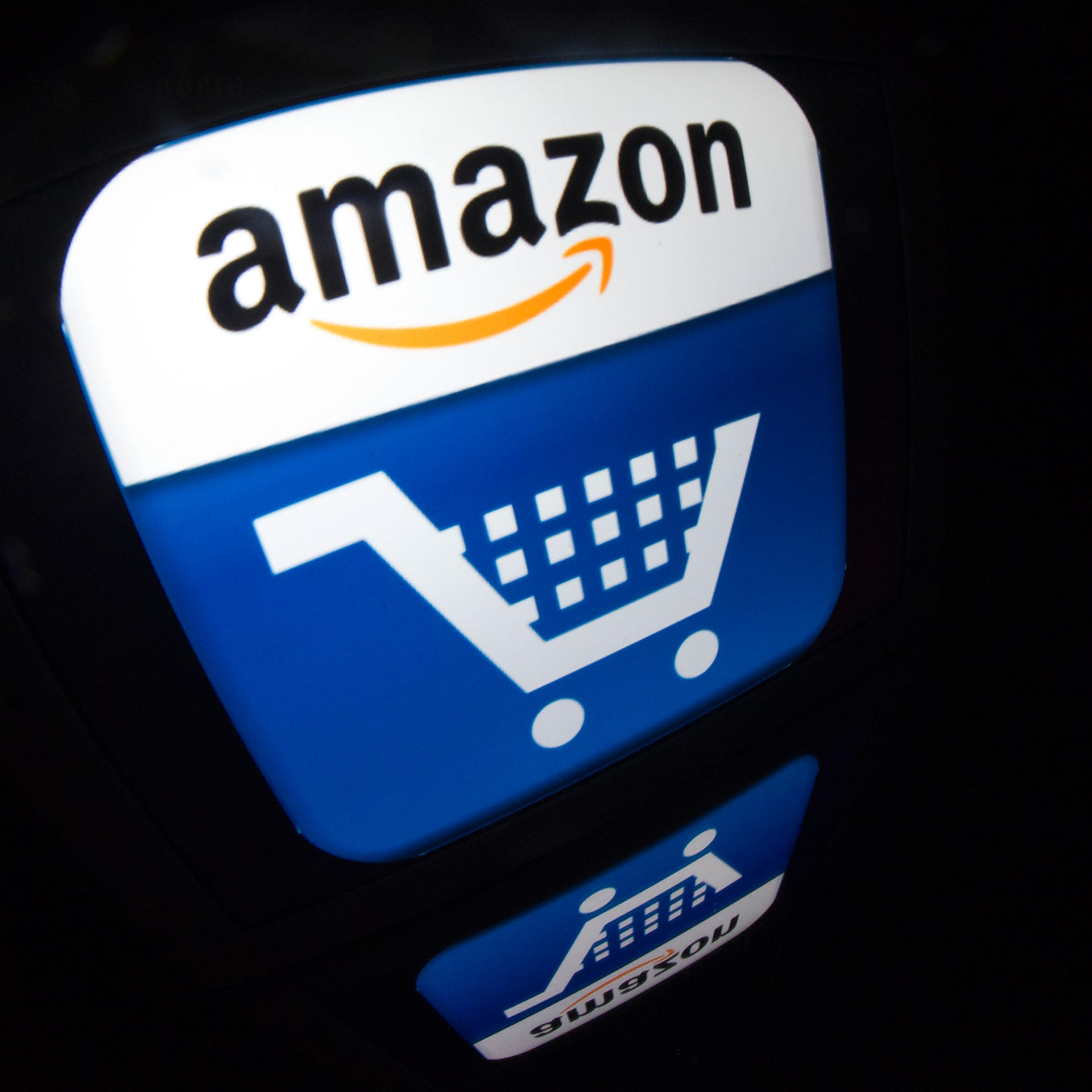 FRANCE-COMPANY-AMAZON-COMMERCE-TAXATION-BOOKS-BUSINESS
