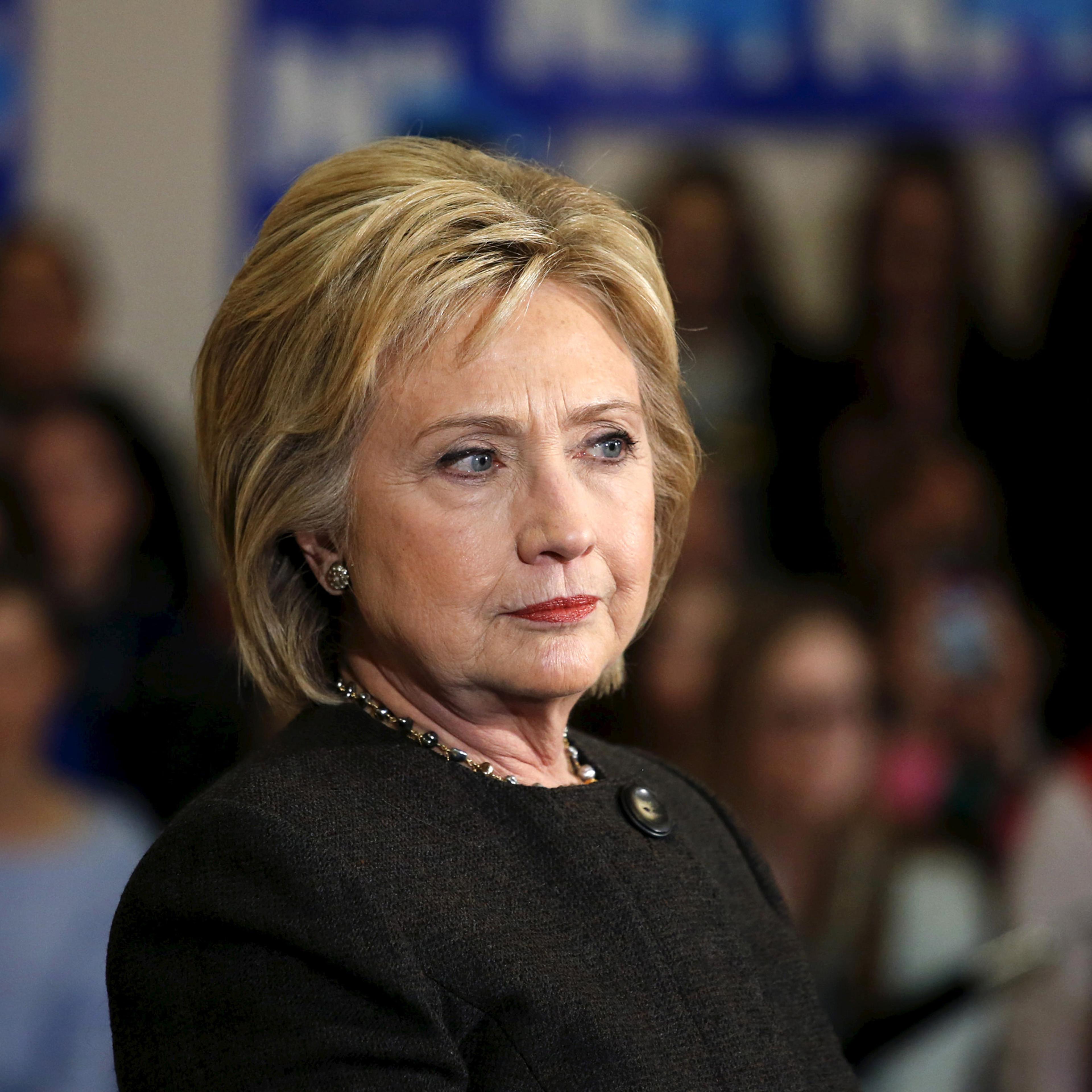 U.S. Democratic presidential candidate Hillary Clinton takes a question during a campaign rally at the Derry Boys and Girls Club in Derry, New Hampshire February 3, 2016. REUTERS/Adrees Latif - RTX25BFF