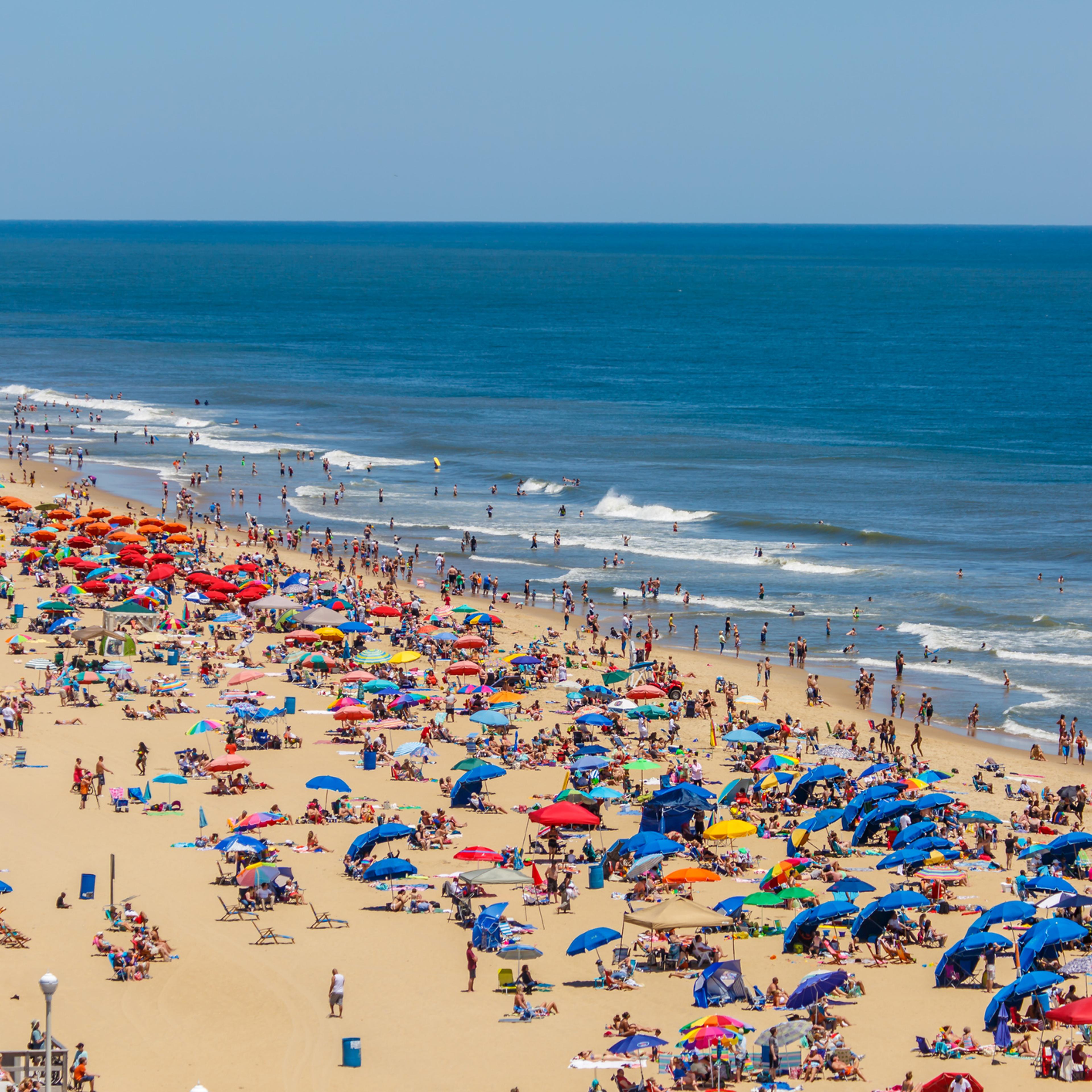 Crowded summer beach