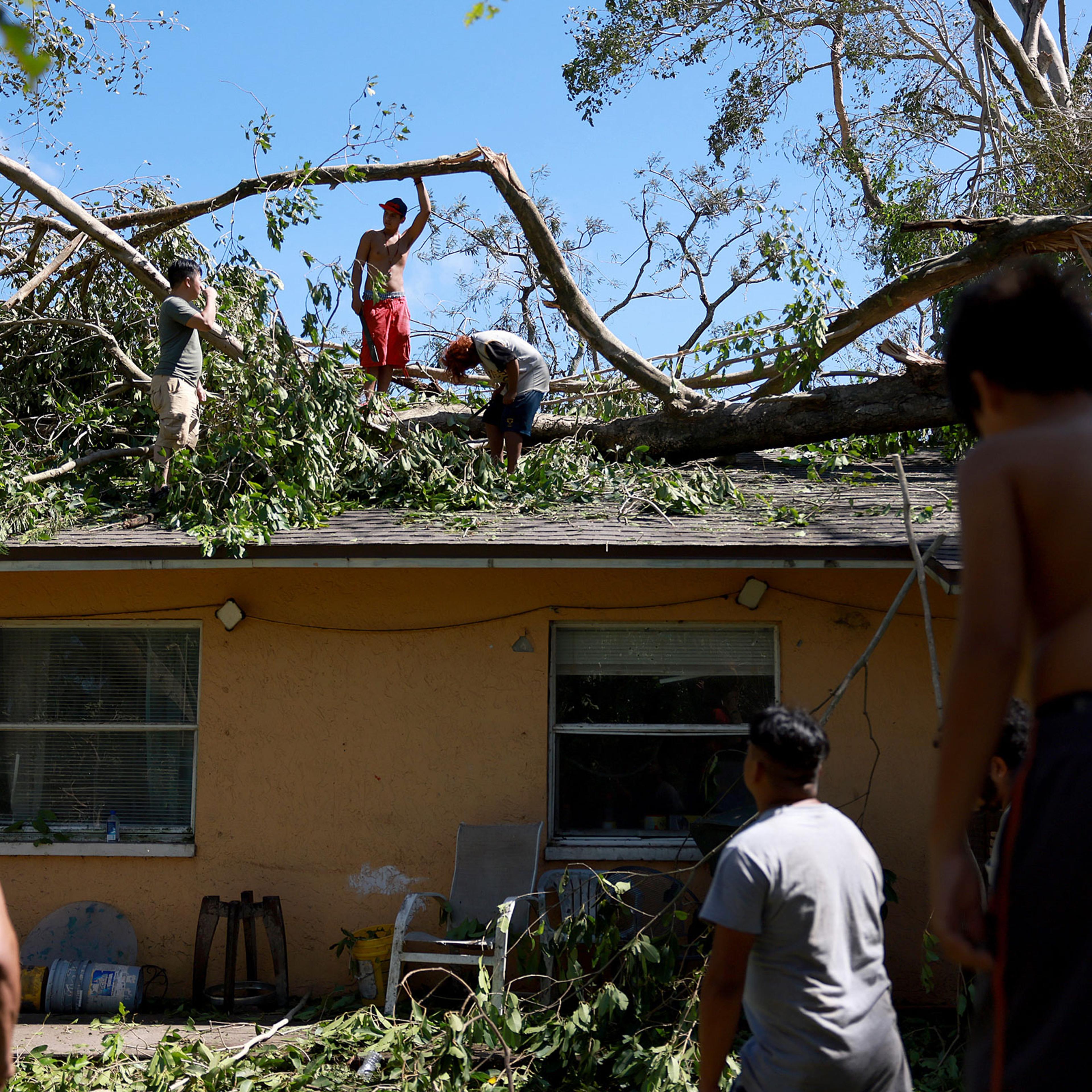 Hurricane Ian Slams Into West Coast Of Florida