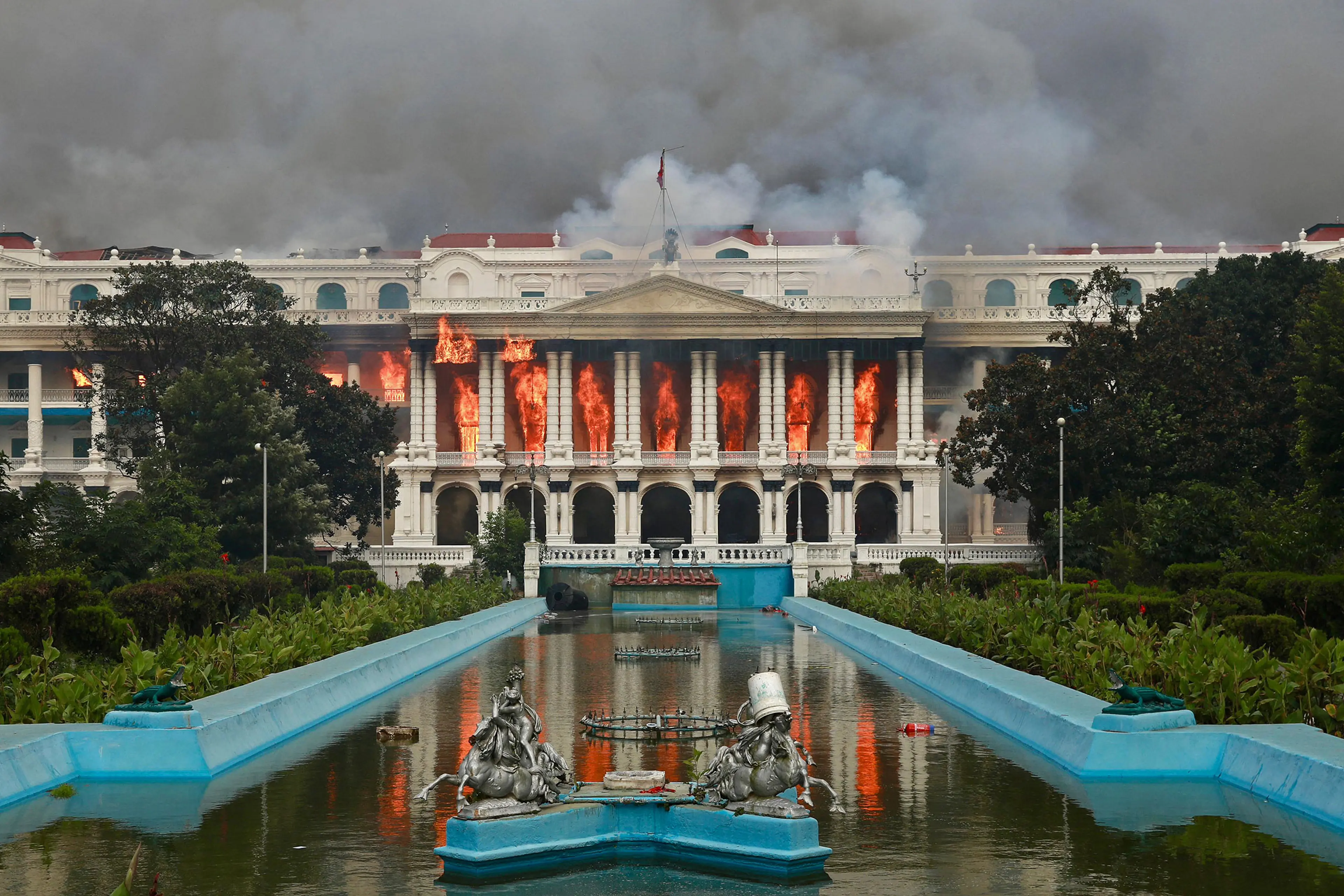 TOPSHOT-CORRECTION / NEPAL-POLITICS-INTERNET-LAW-PROTEST