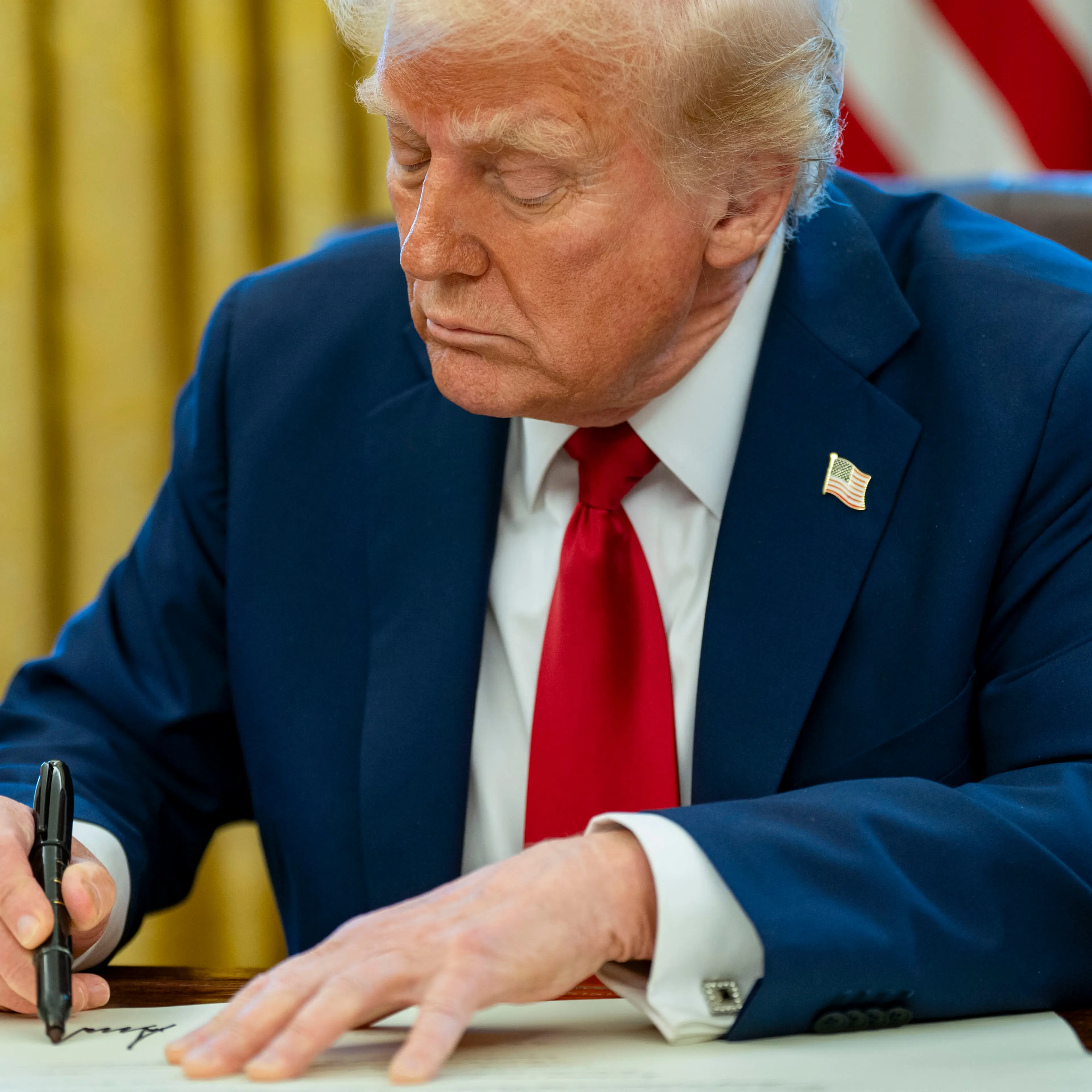 President Trump Signs Executive Orders On Aviation Safety
