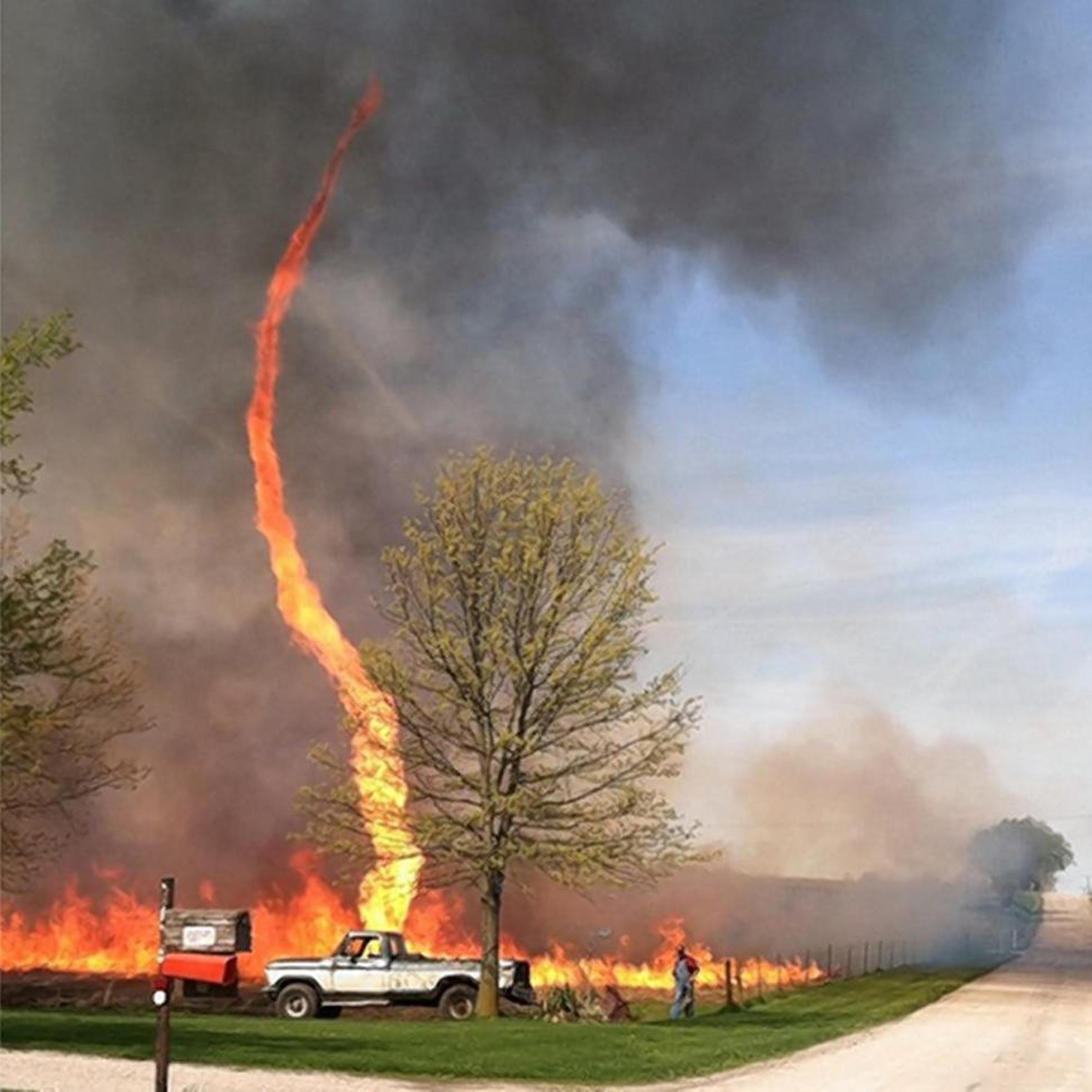 FIRENADO TEARS THROUGH MISSOURI FIELD
