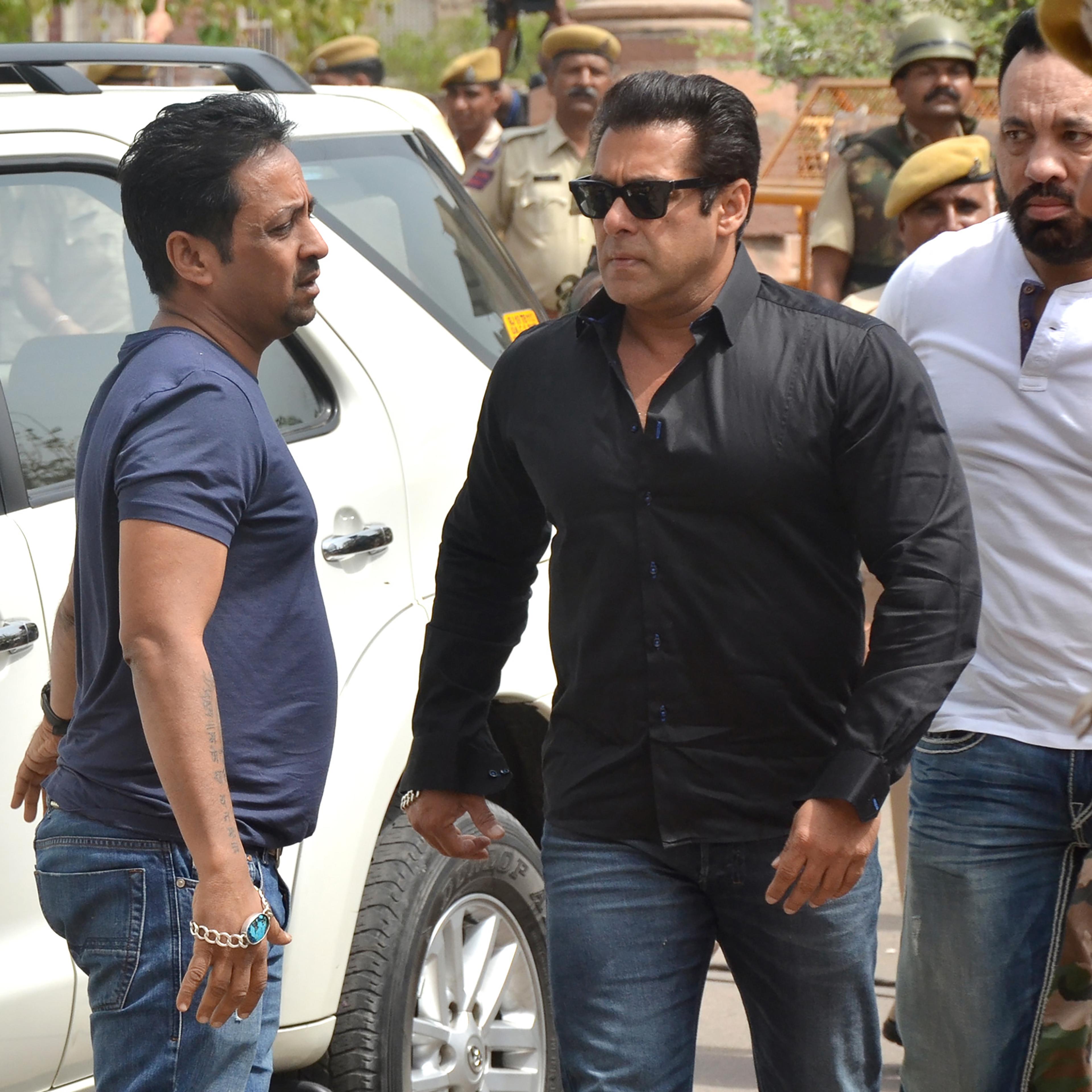 INDIA-ENTERTAINMENT-ANIMAL-BOLLYWOOD-KHAN