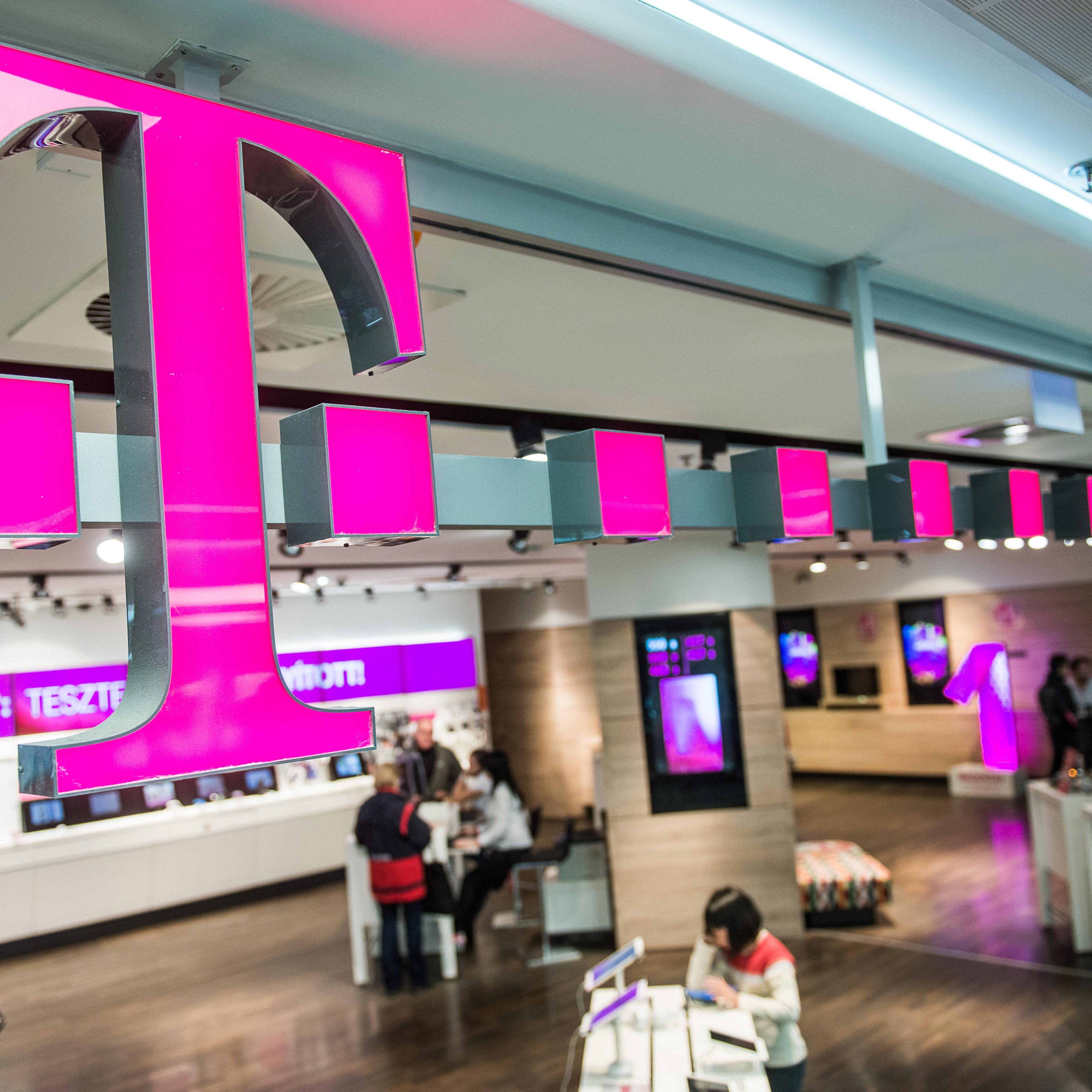 Inside A T-Mobile Retail Store, Operated By Magyar Telekom Nyrt., Ahead Of Earnings