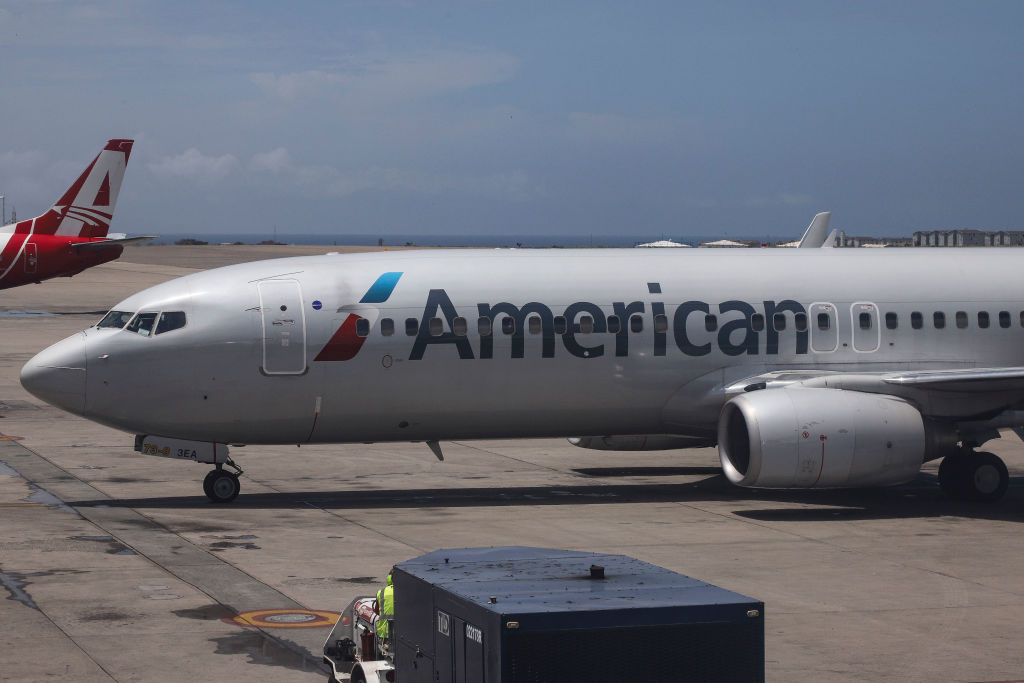 American Airlines Boeing 737-800