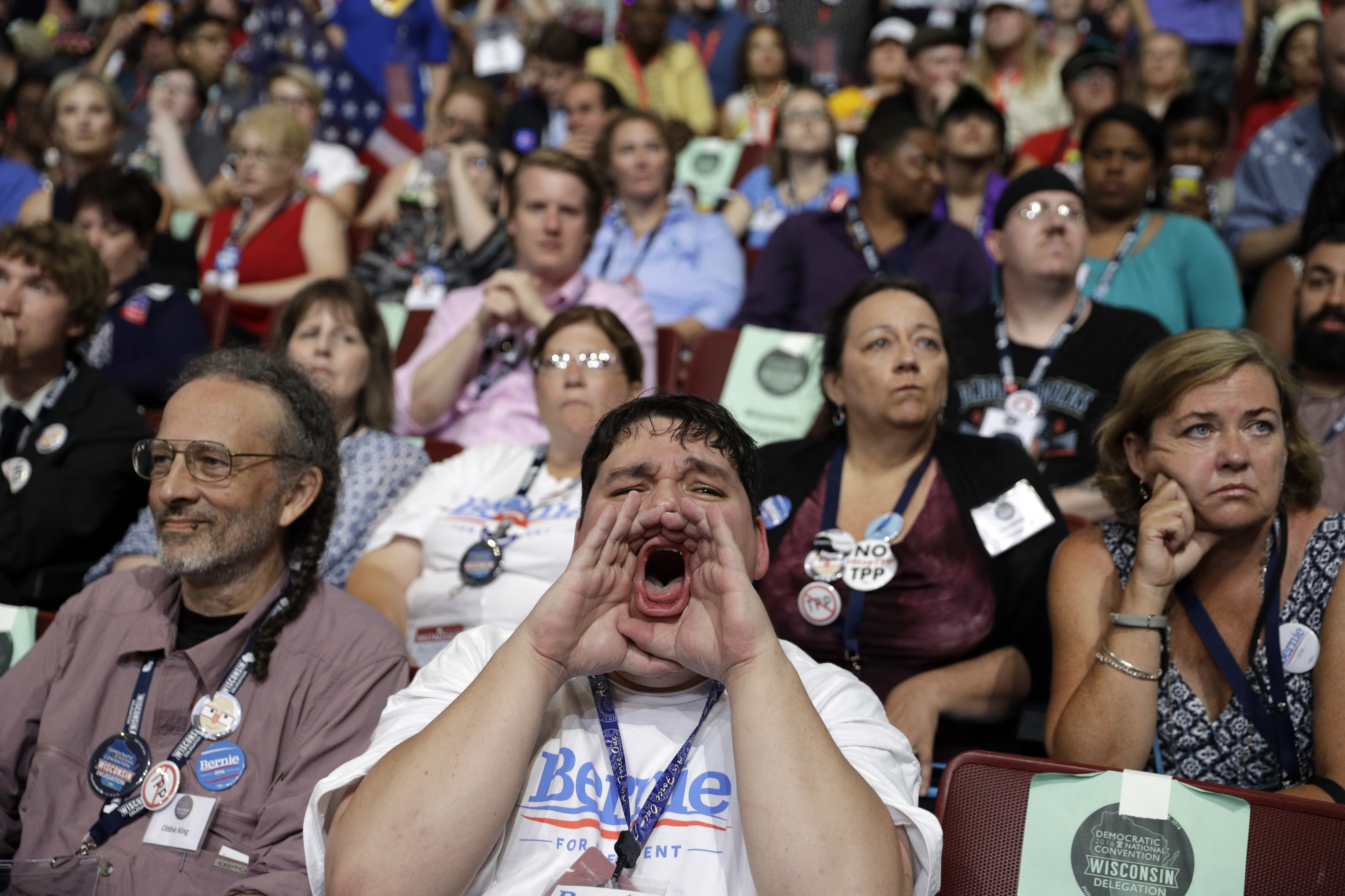 Ardent Bernie Sanders supporters hijacked the opening moments of the Democratic National Convention, repeatedly booing mentions of Hillary Clinton, chanting Sanders’ name and turning what was supposed to be a celebration into an ugly family feud. Support