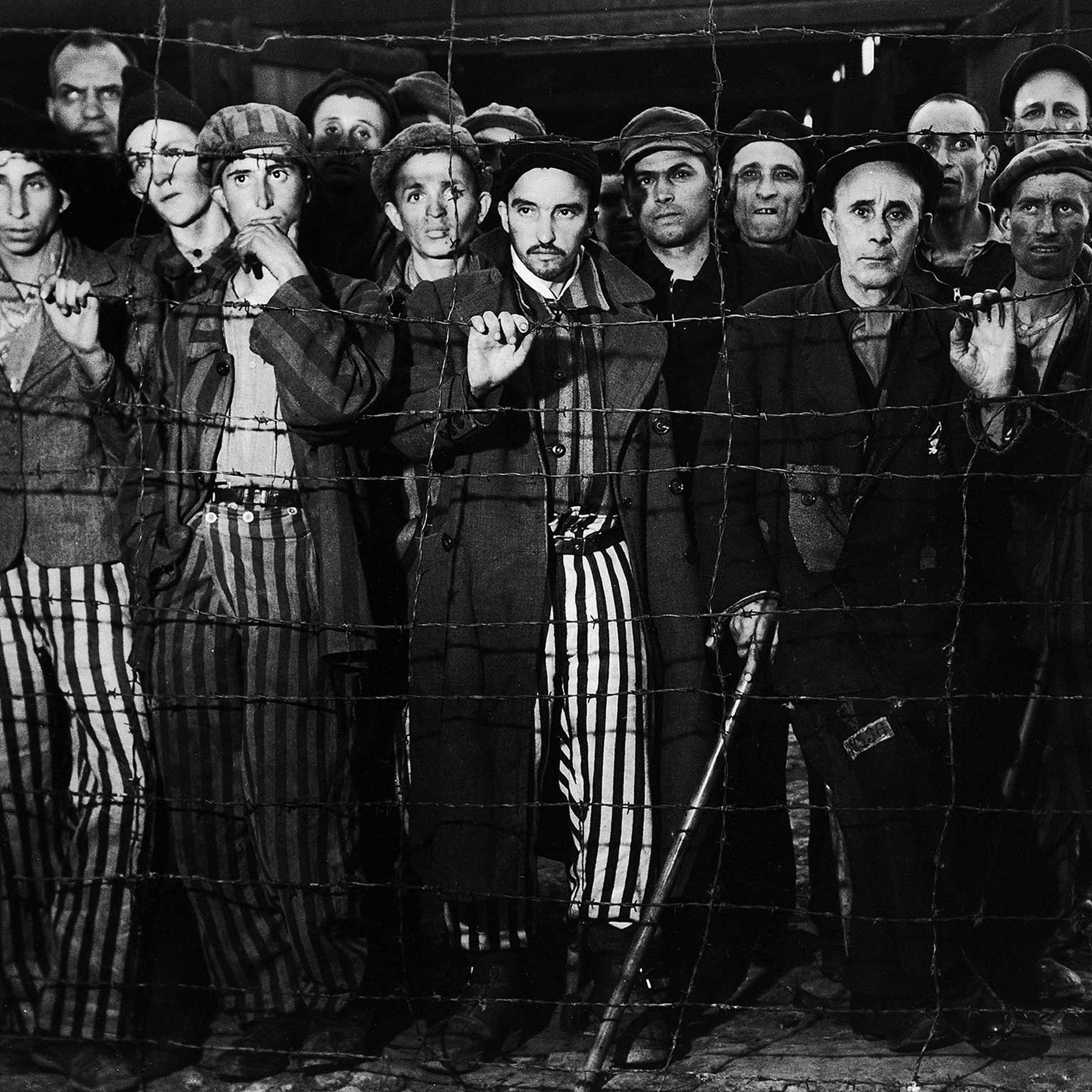 Behind the Picture: The Liberation of Buchenwald, April 1945