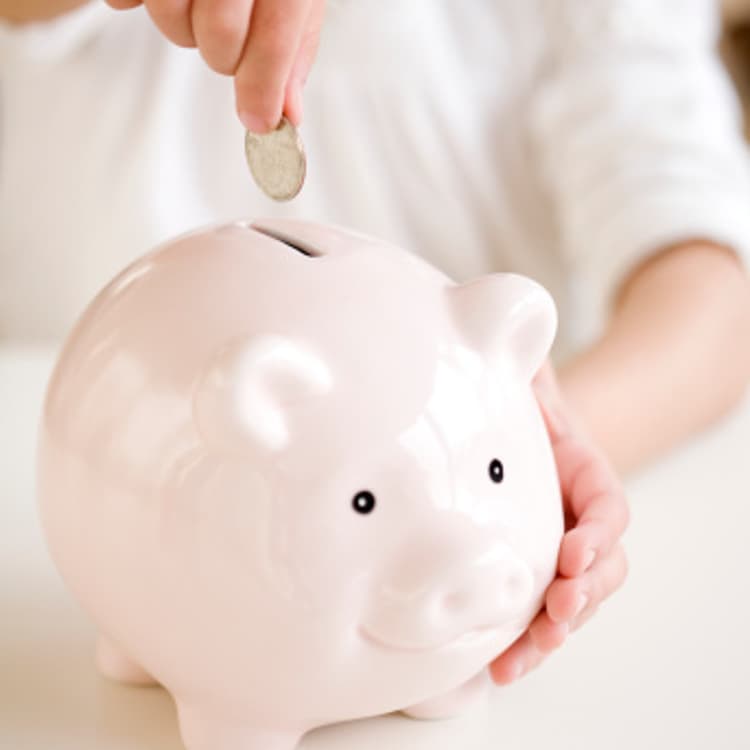 child-piggy-bank