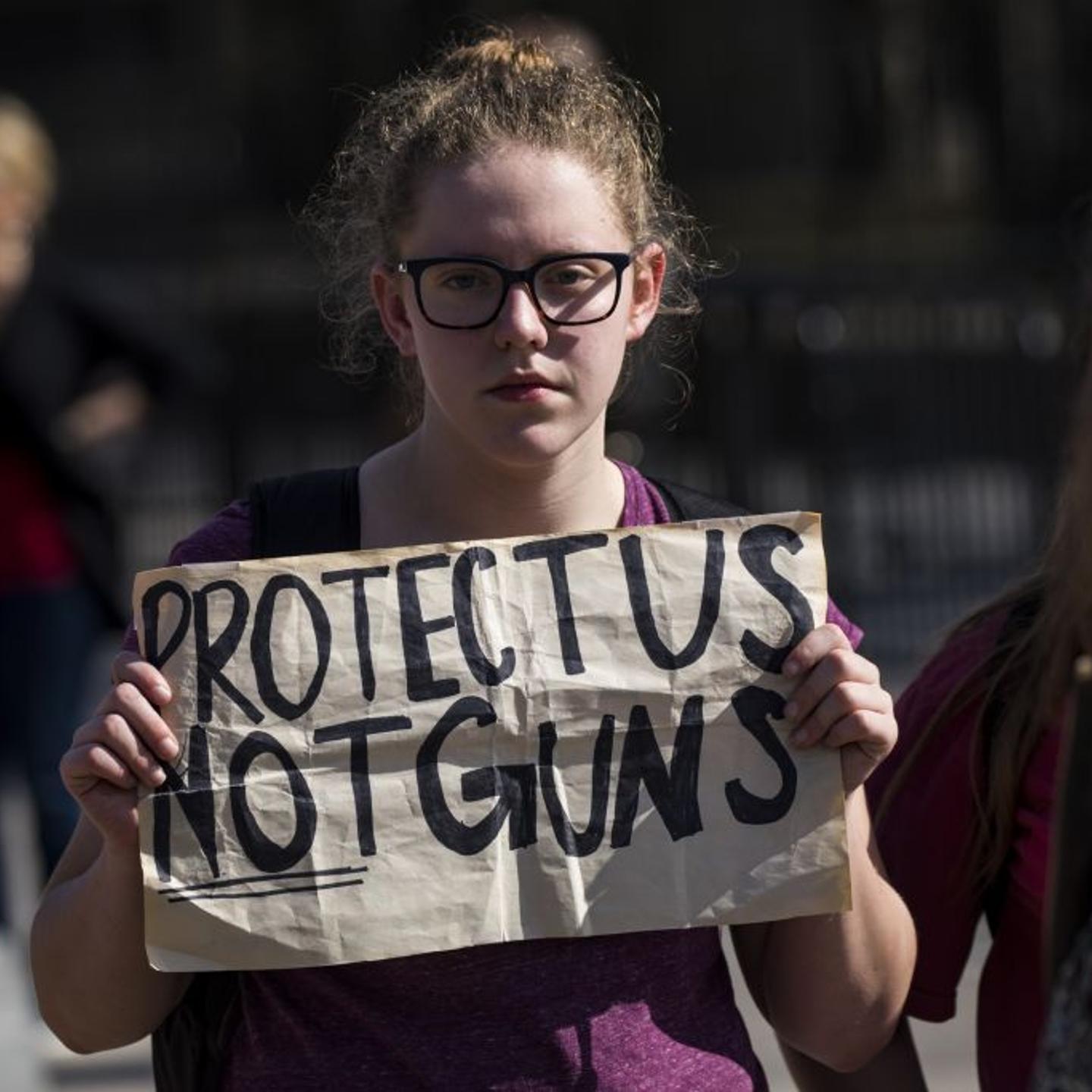 Students Protest outside White House for Gun Control after Parkland Mass Shooting