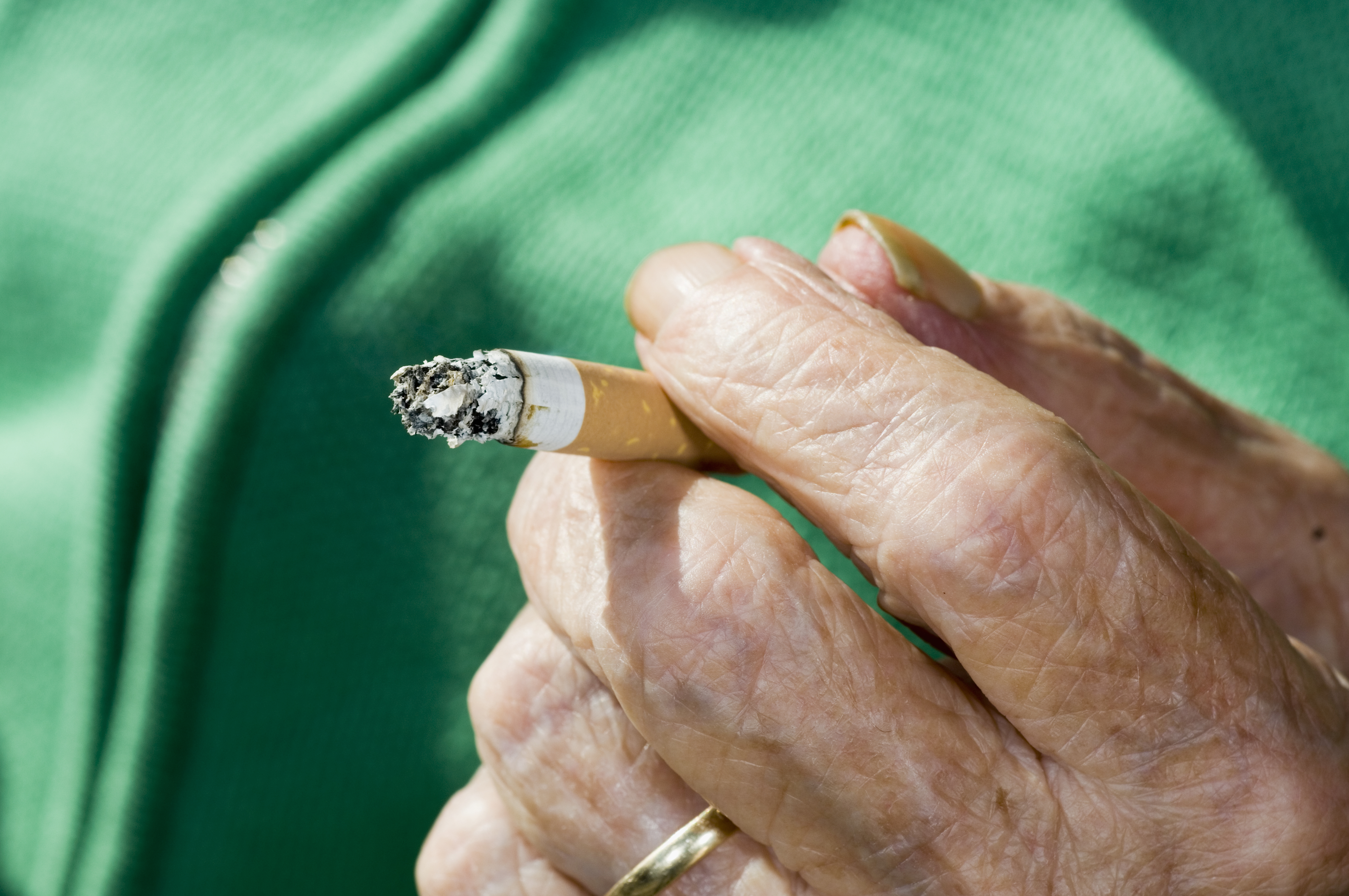 how many cigarettes are there in a pack of cigarettes How Many Cigarettes in a Pack? Sizes, Carton Count & Dimensions