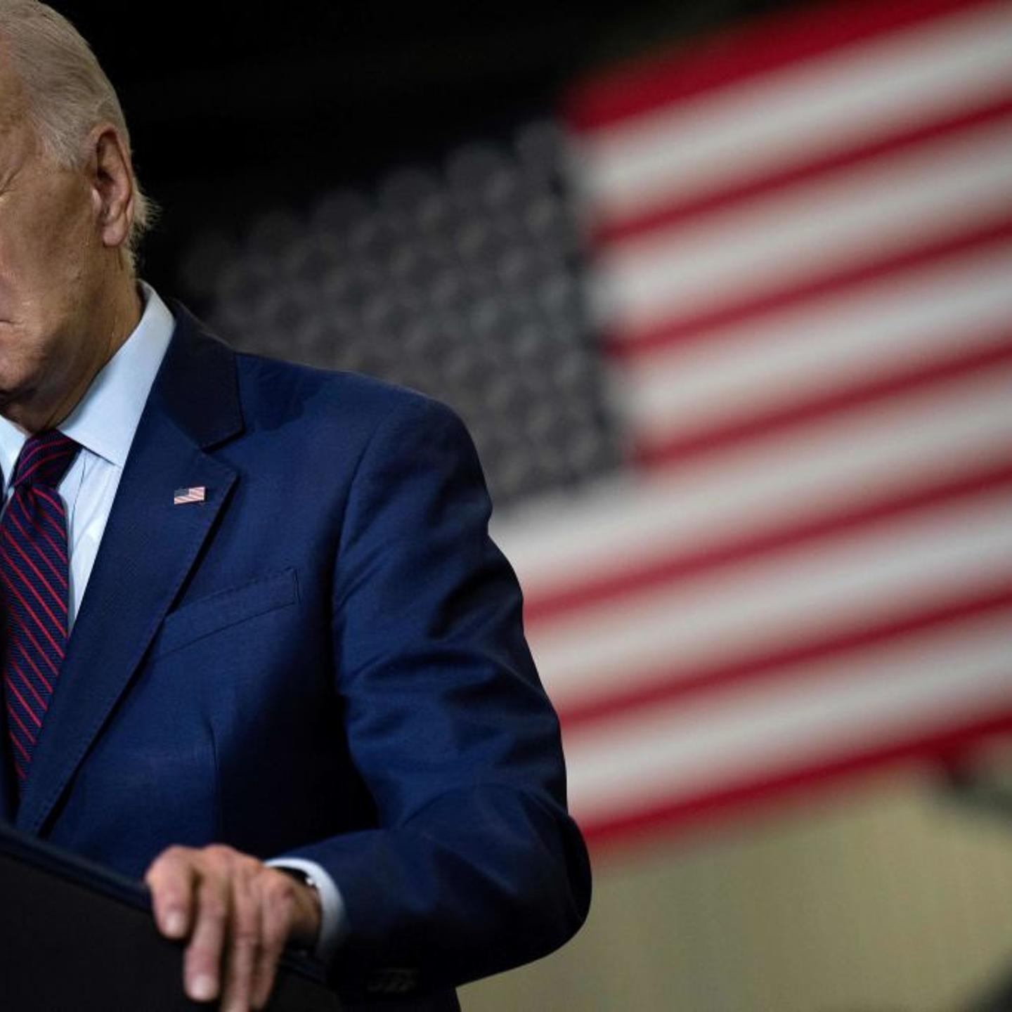 US-POLITICS-ECONOMY-MANUFACTURING-BIDEN