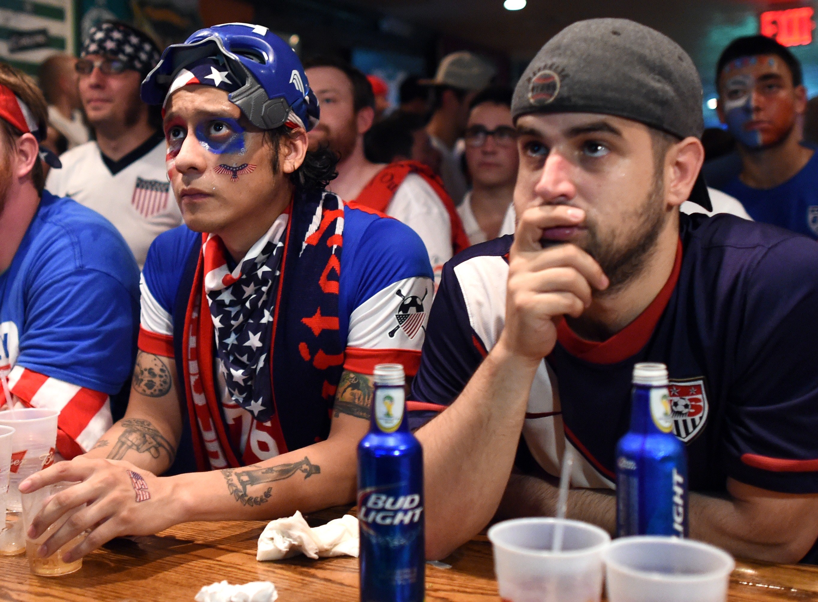 FBL-WC-2014-BEL-USA-FANS