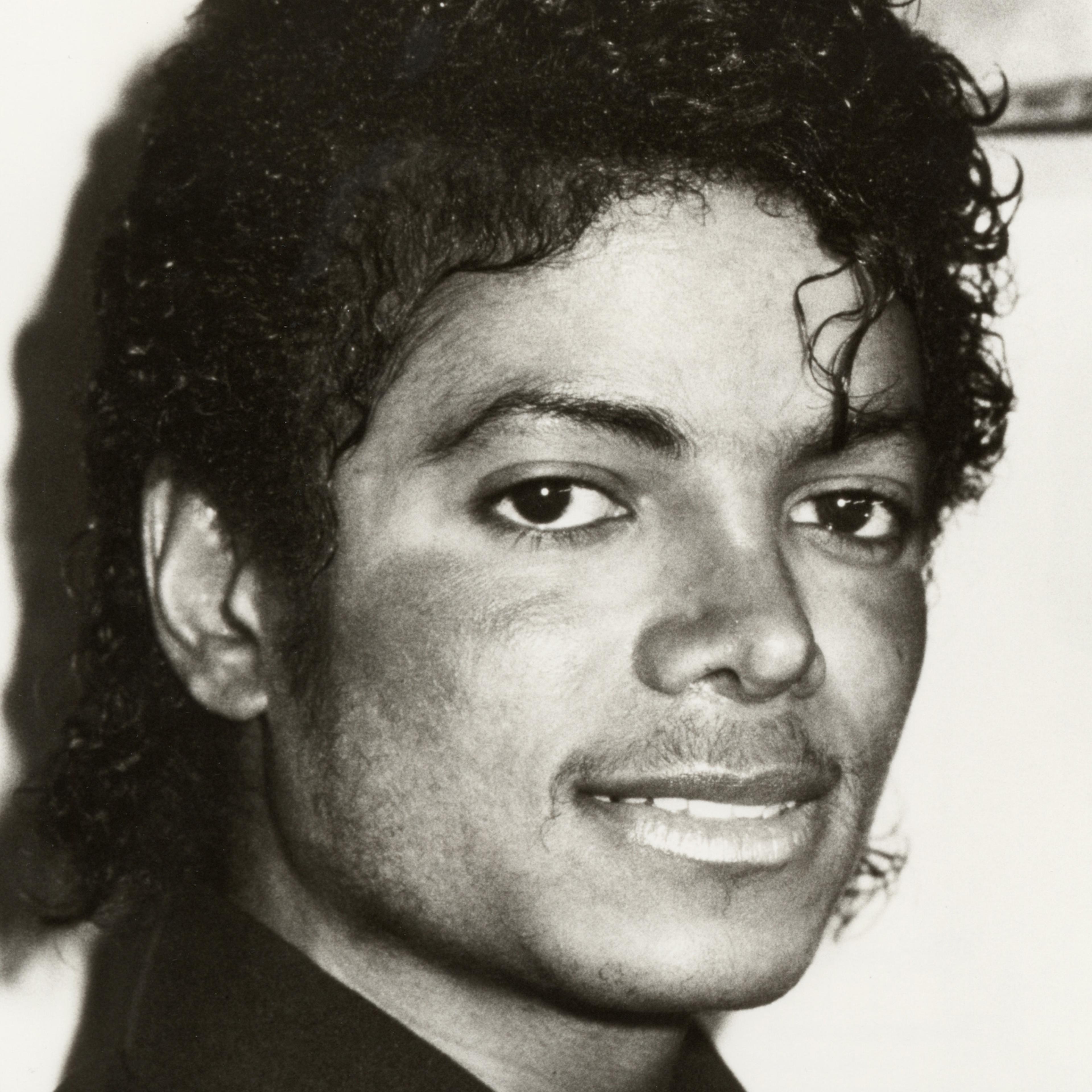 Michael Jackson Presented Platinum Award for "Thriller," 1983