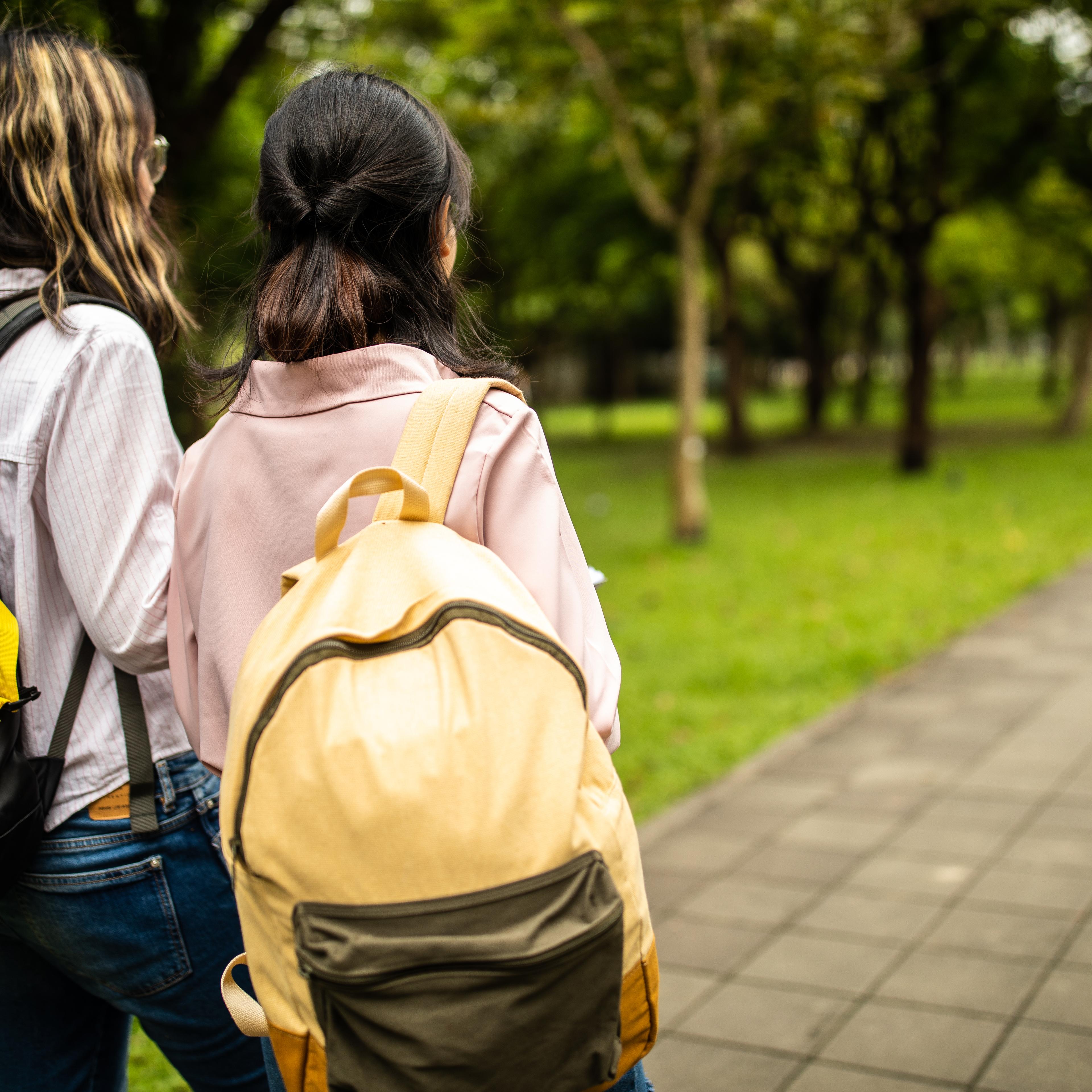 teenage-girls-increased-distress-cdc