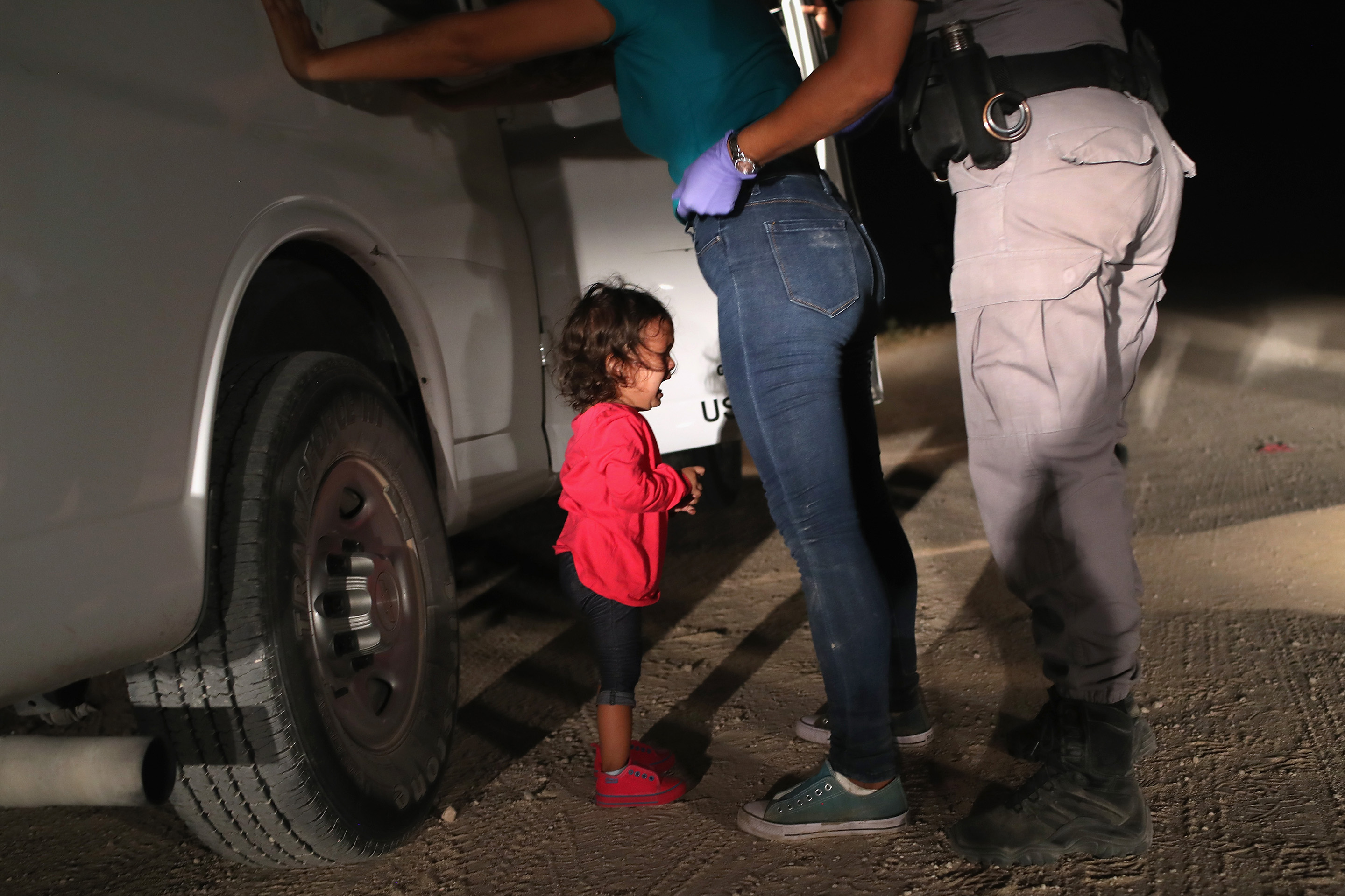 undocumented-immigrants-border-families-fundraiser