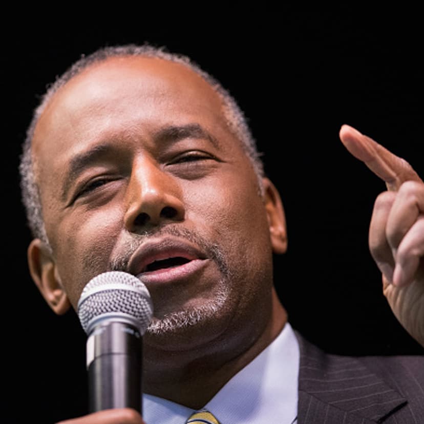 Republican presidential candidate Ben Carson speaks to guests at a barbeque hosted by Jeff Kauffman, chairman of the Republican party of Iowa, on November 22, 2015 in Wilton, Iowa.