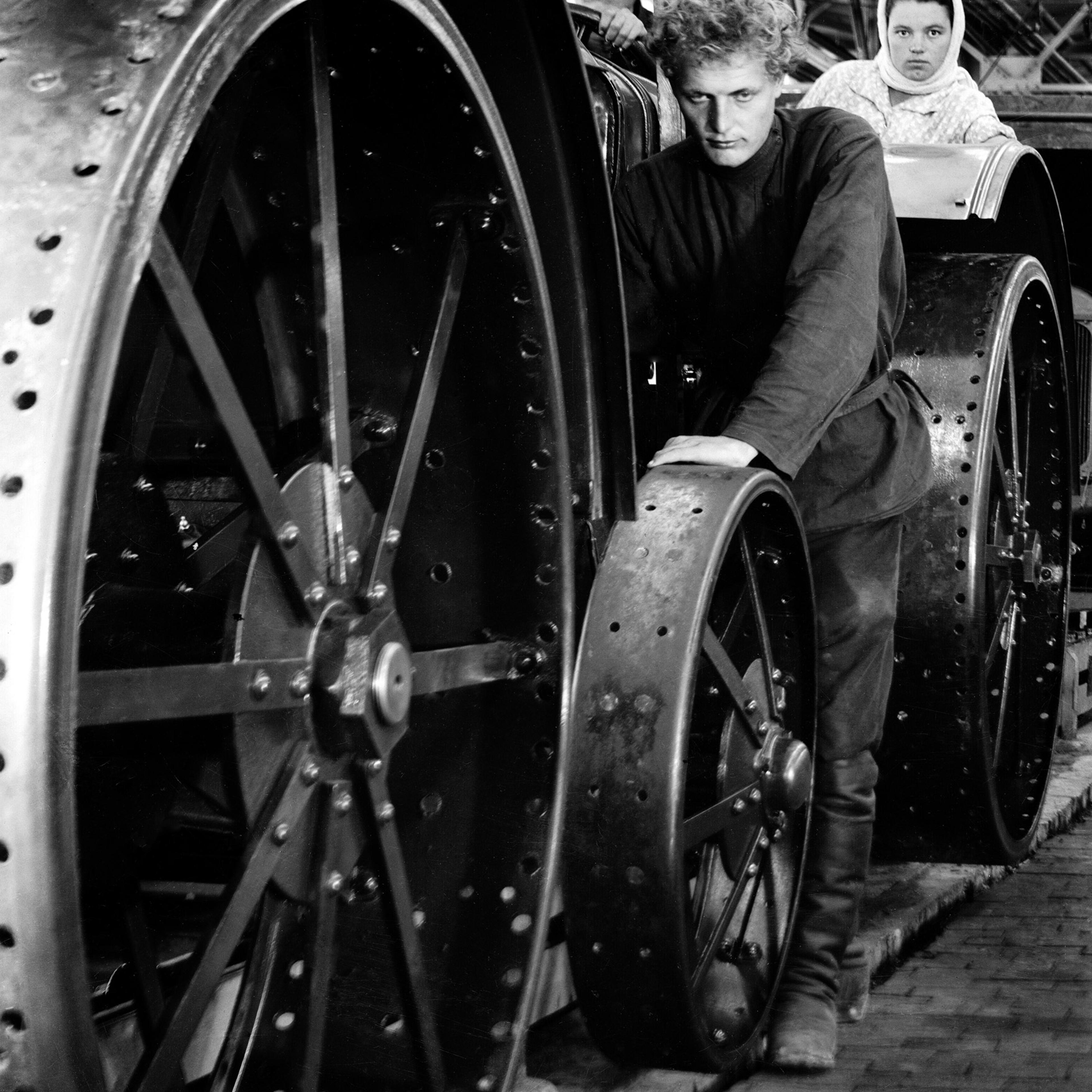 Margaret Bourke-White 1931 Fortune magazine photo essay in Russia