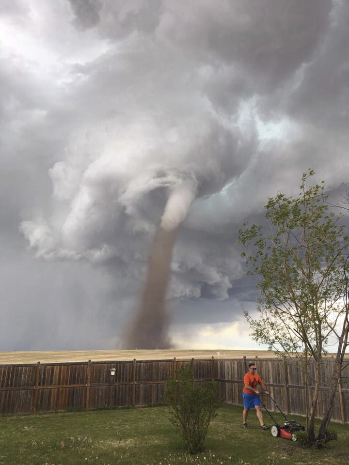 APTOPIX Canada Tornado Mower