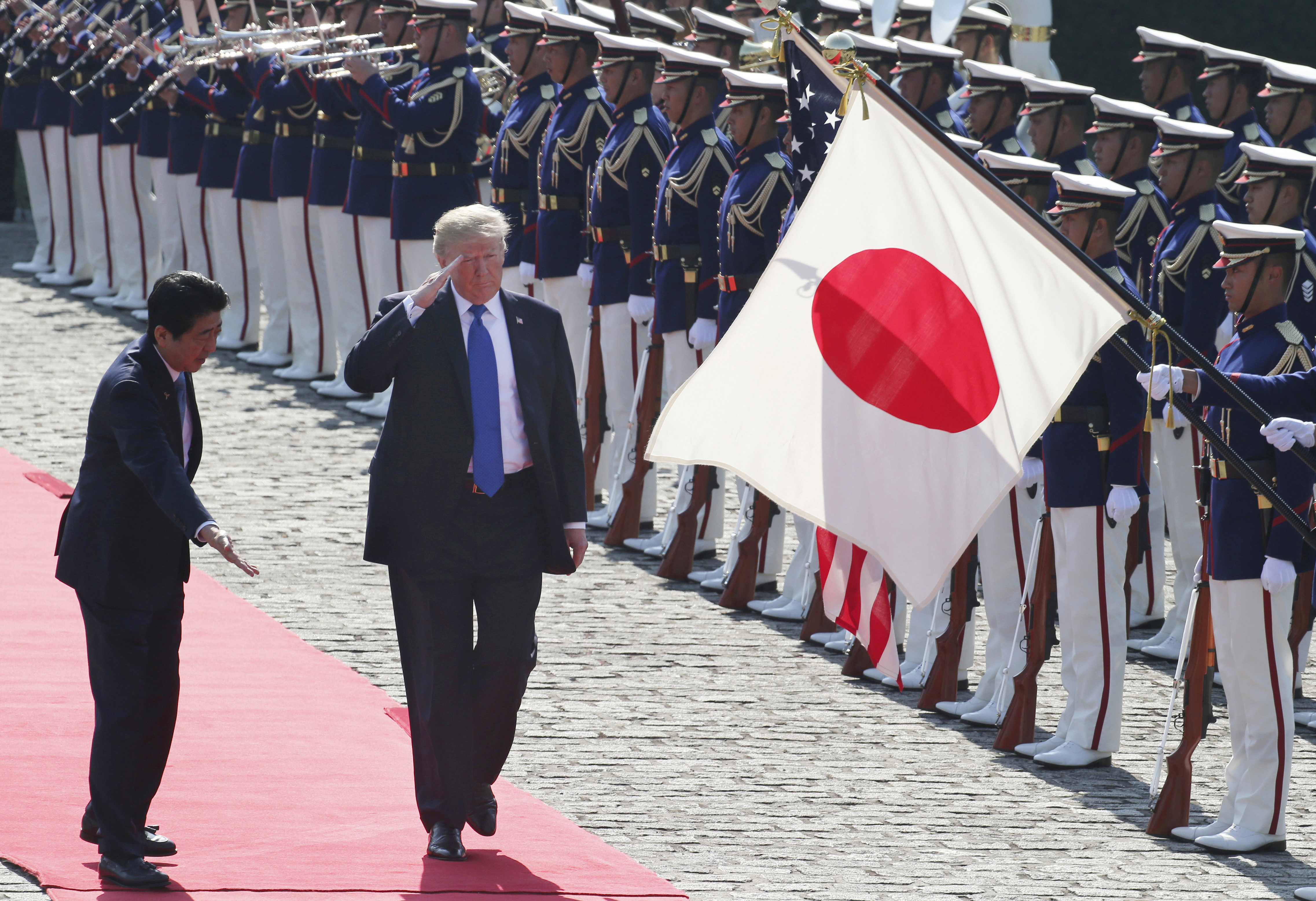 Donald Trump, Shinzo Abe