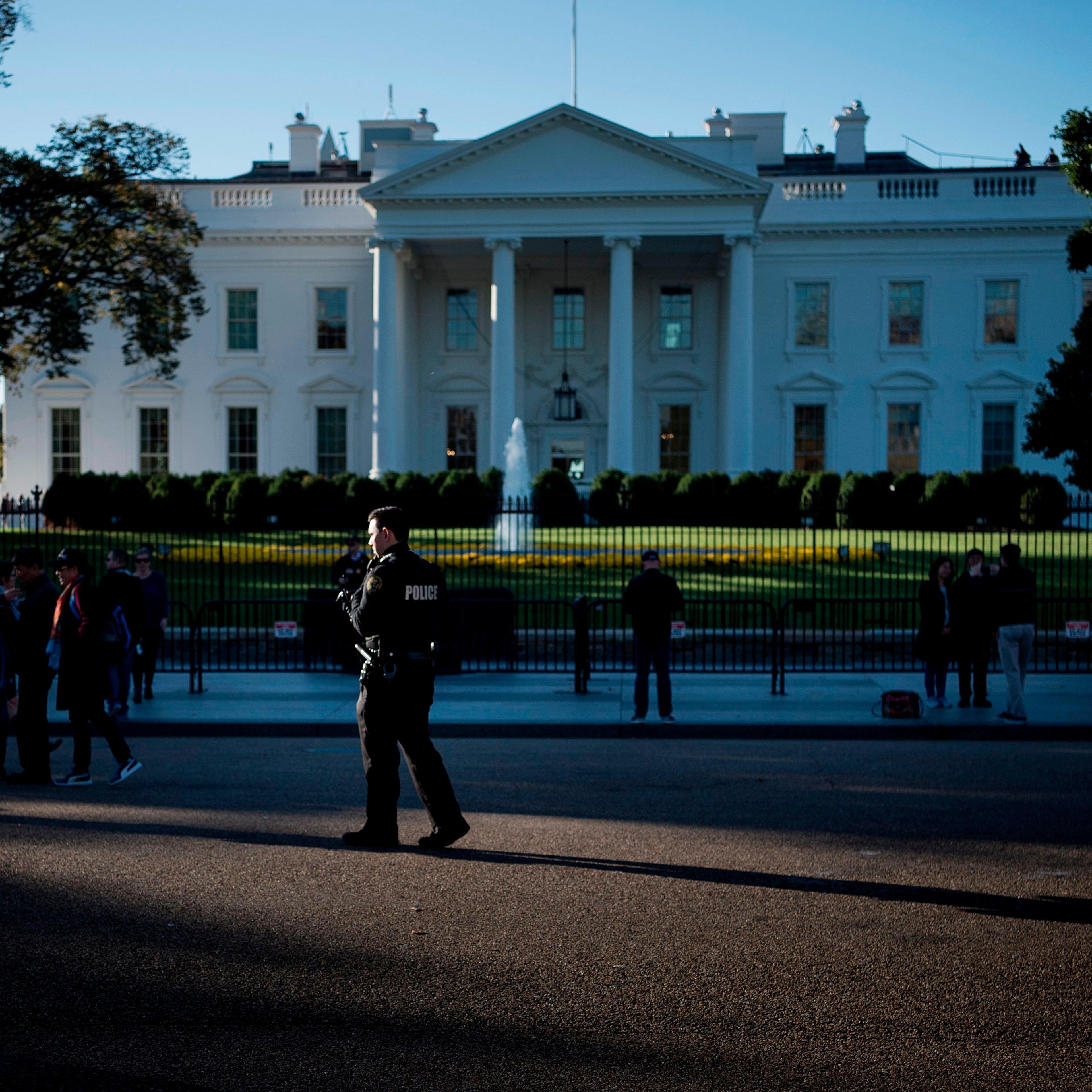 US-POLITICS-WHITE HOUSE-SECURITY