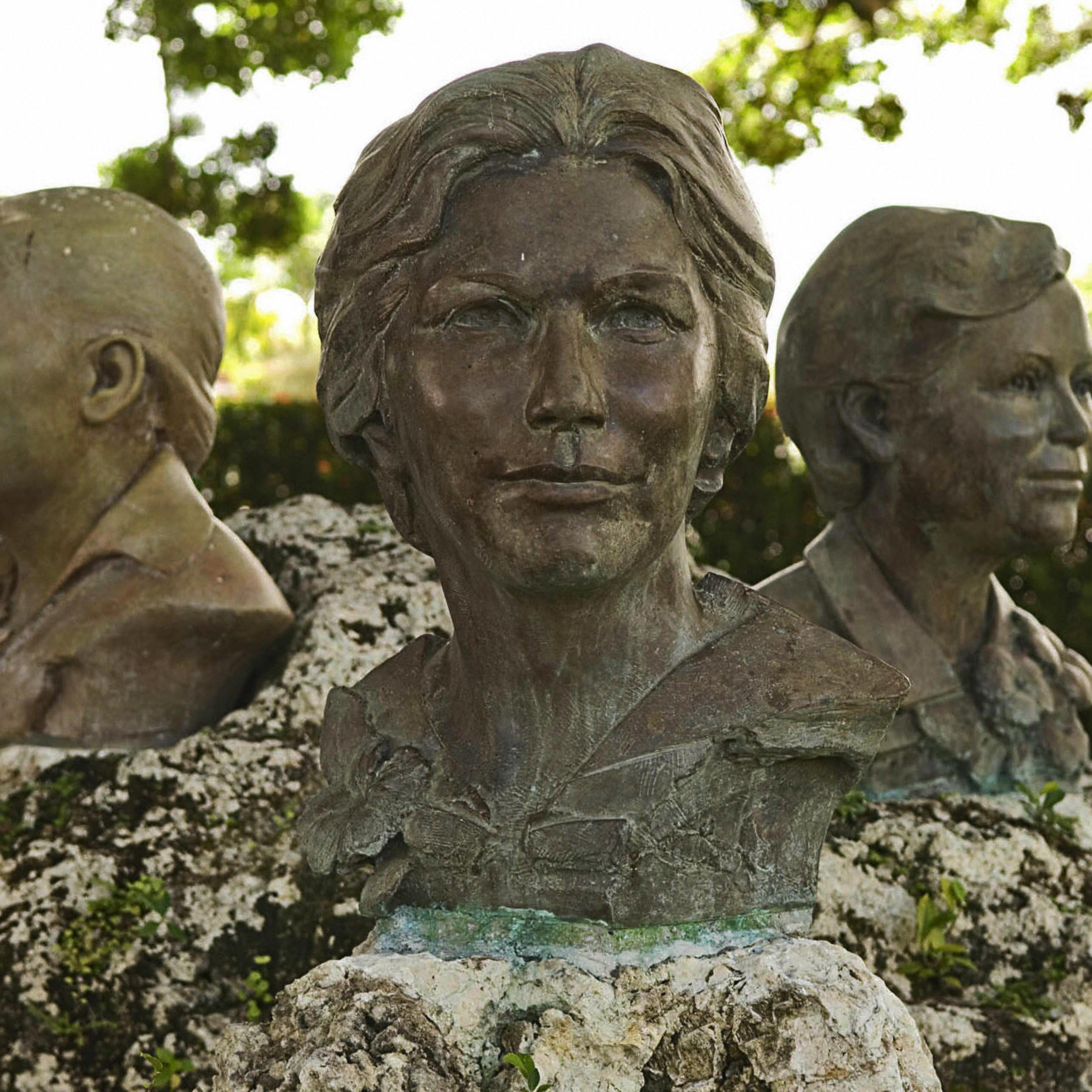 Busts of the Mirabal sisters at the muse