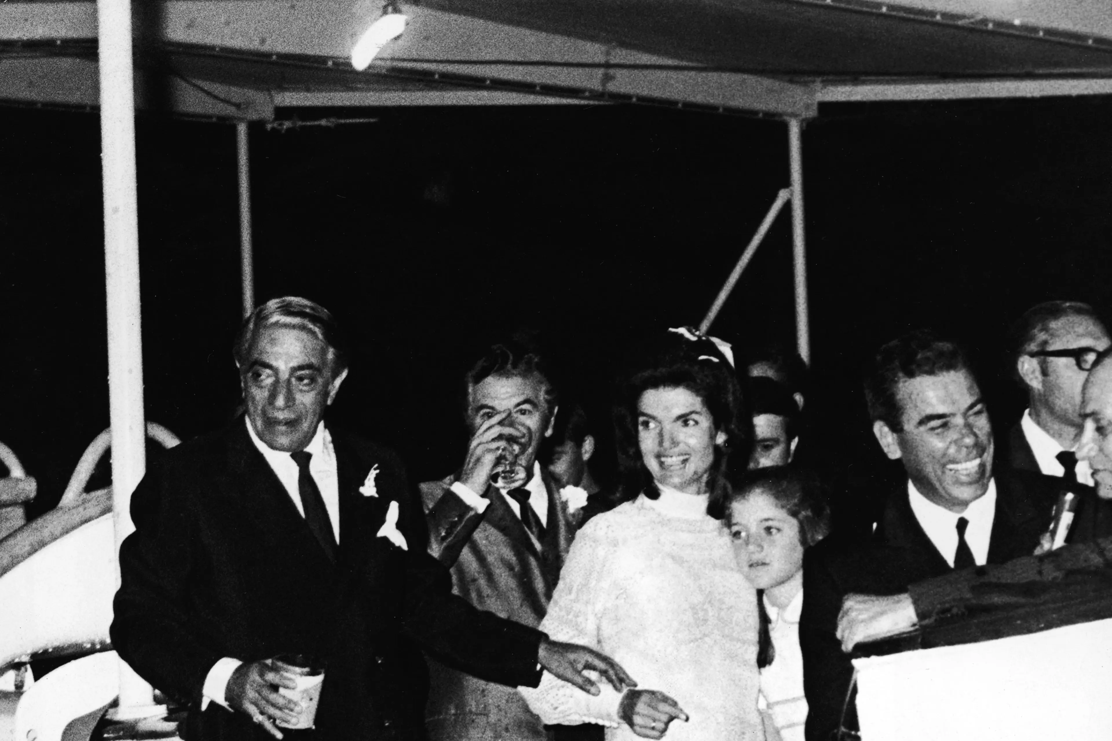 Inside Jackie Kennedy's Wedding to Aristotle Onassis: Photos