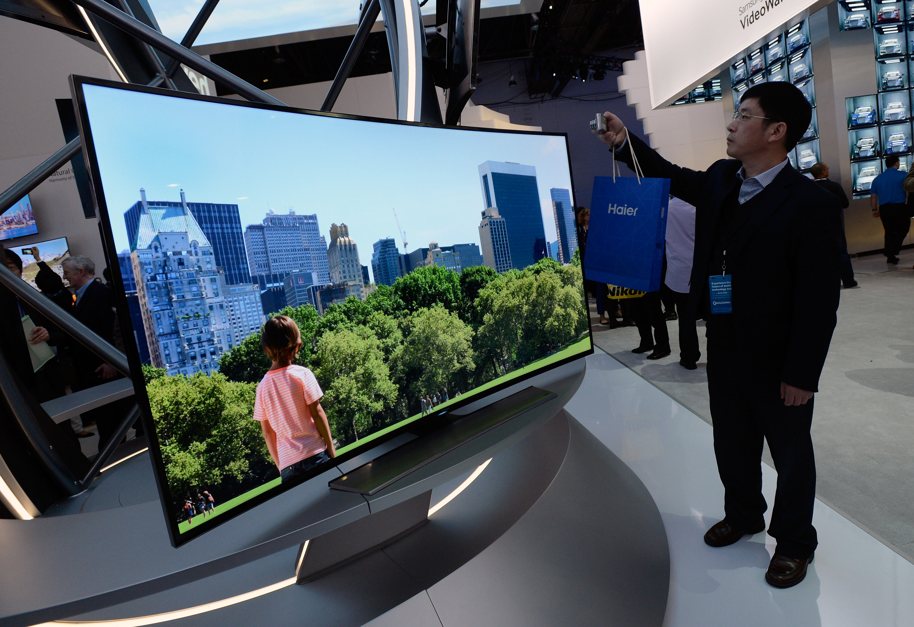 Newest Innovations In Consumer Technology On Display At 2014 International CES