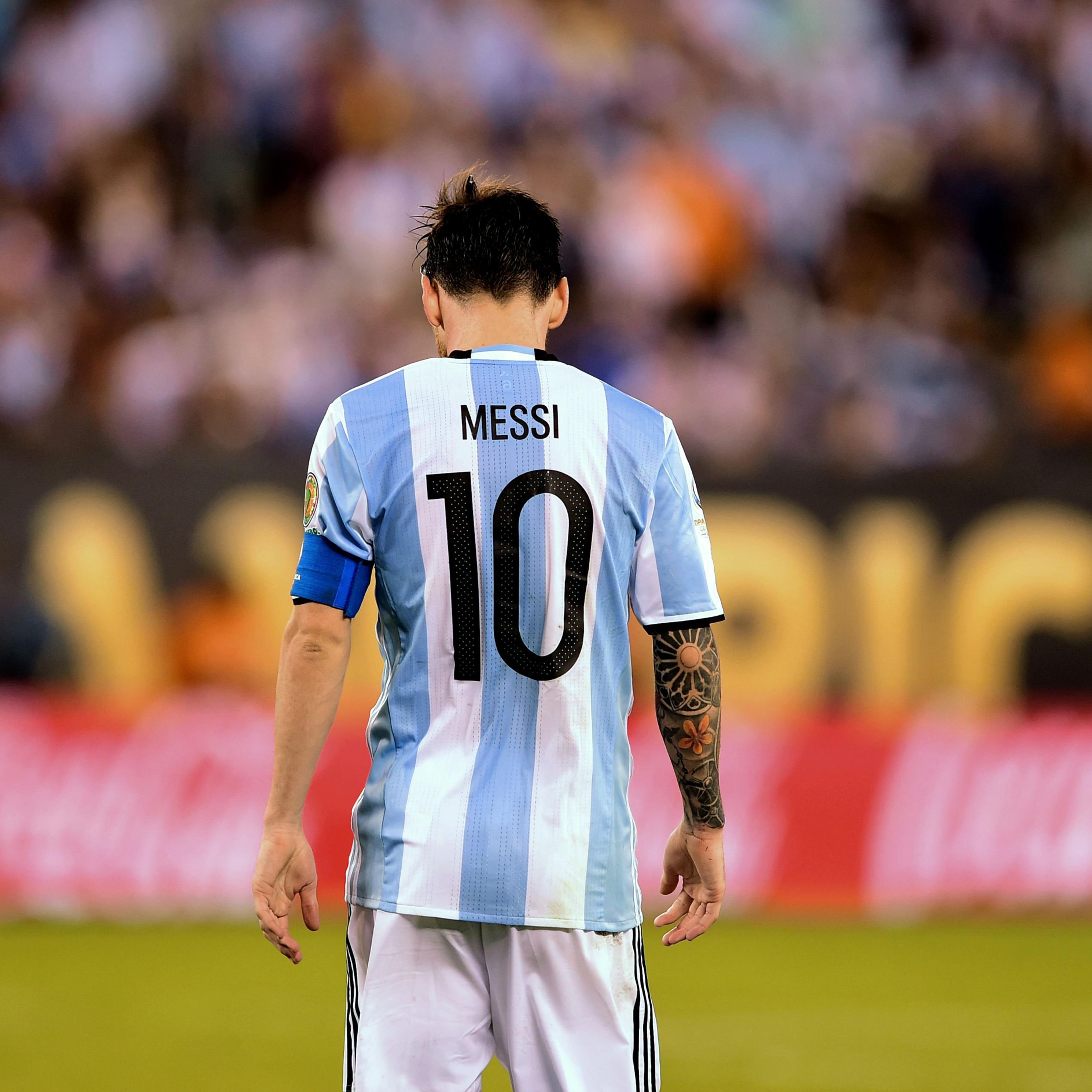 Lionel Messi standing during the Copa America Centenario final in East Rutherford, New Jersey on June 26, 2016.
