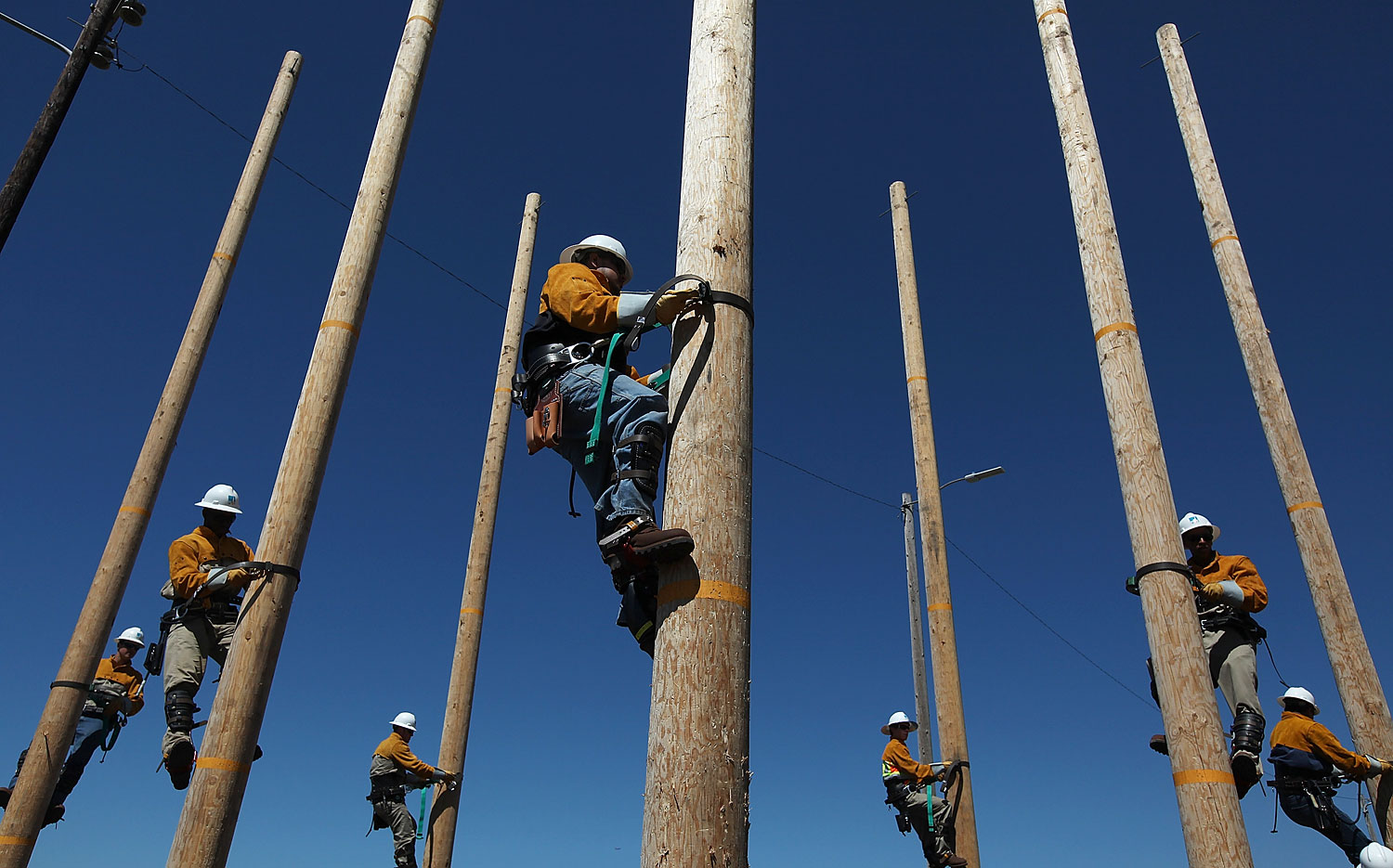 Community Colleges Offer Job Retraining Programs