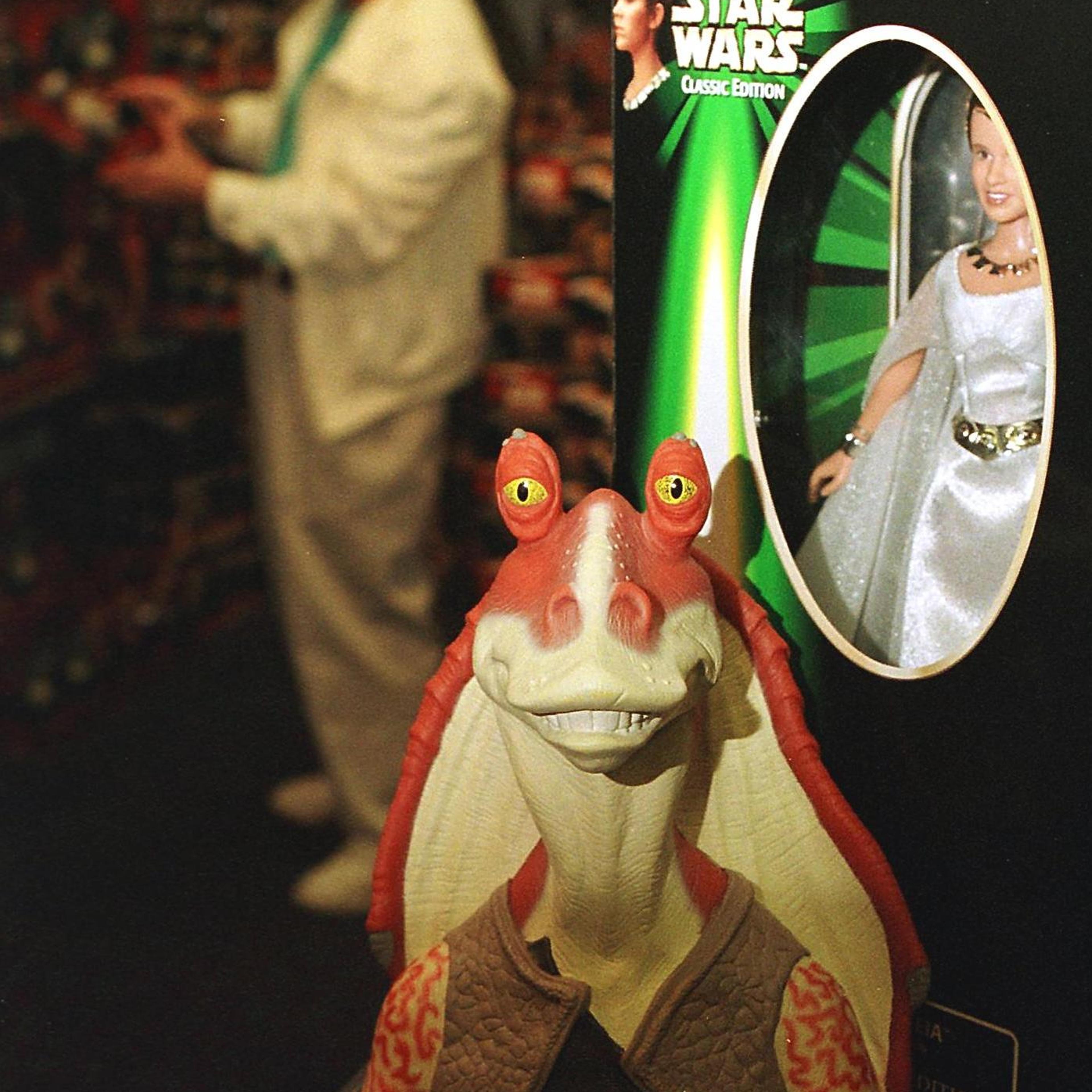 A figure of the character called Jar Jar Binks (C)