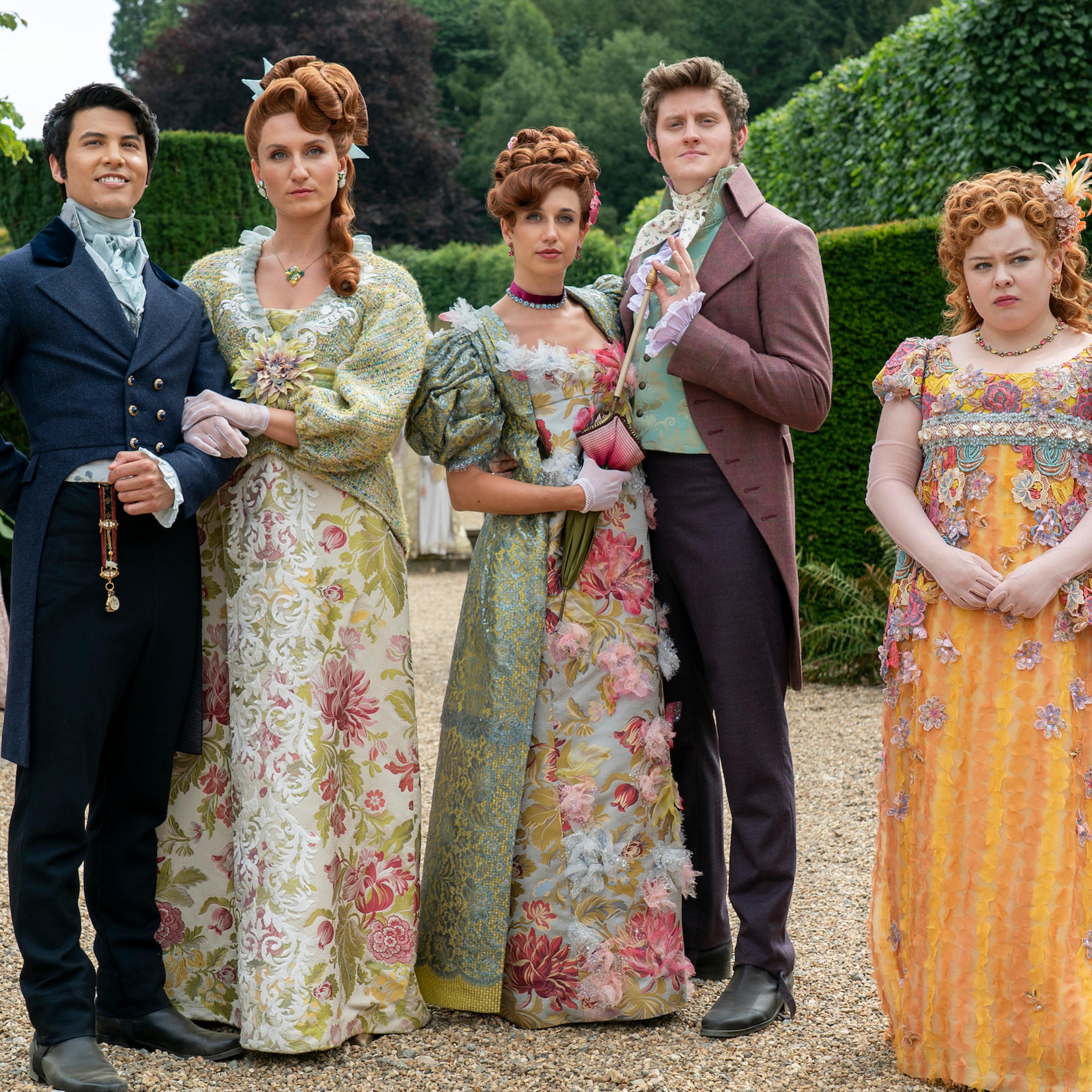 Bridgerton. (L to R) James Phoon as Harry Dankworth, Bessie Carter as Prudence Featherington, Harriet Cains as Philipa Featherington, Lorn Macdonald as Albion Finch, Nicola Coughlan as Penelope Featherington in episode 301 of Bridgerton. Cr. Liam Daniel/