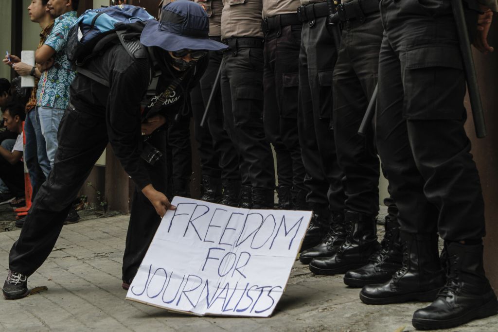 Protest at the Embassy of Myanmar on the Reuters Reporters' Verdicts