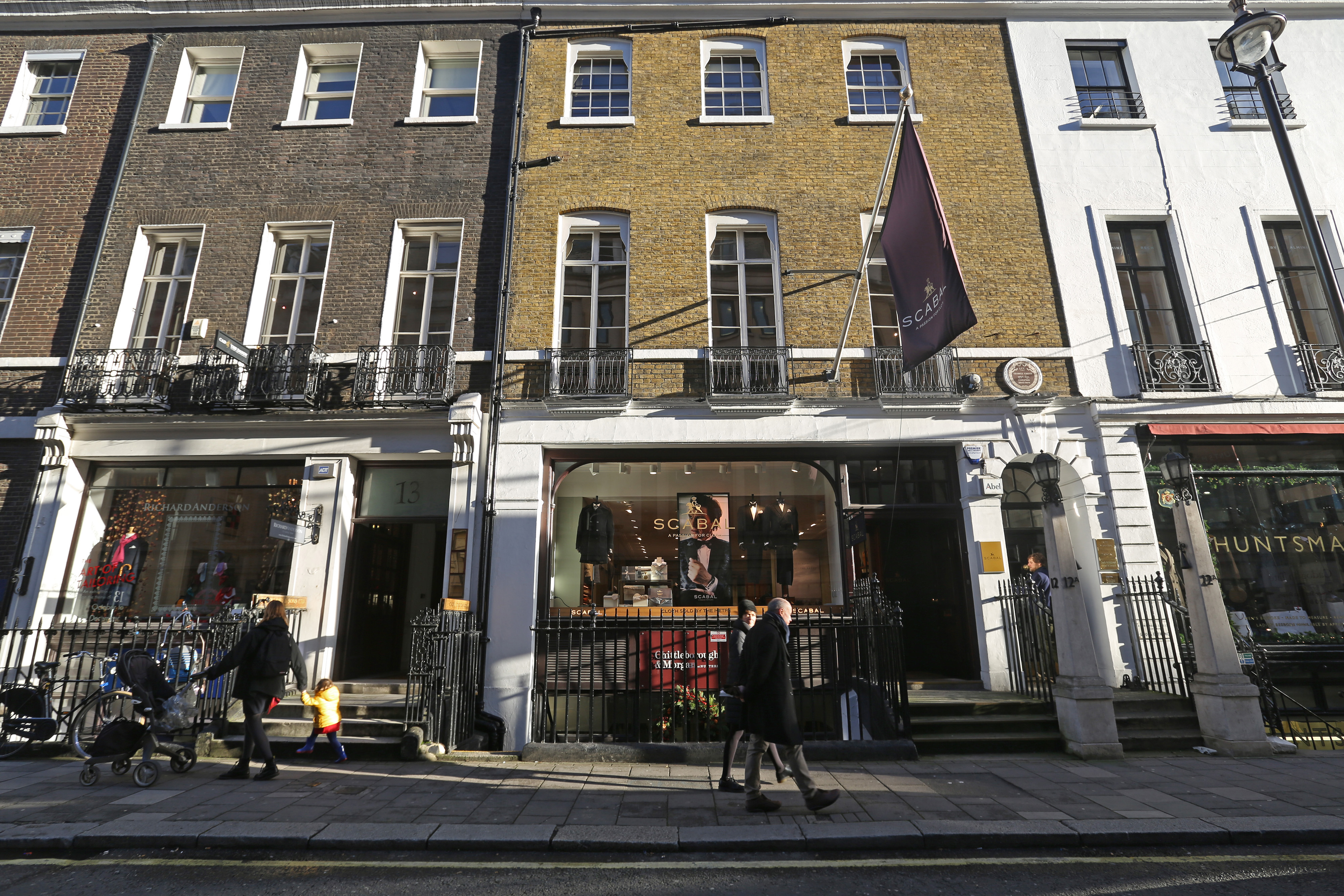 Derwent London Plc's Offices As Real Estate Trust To Demolish Own Savile Row Offices For Apartments