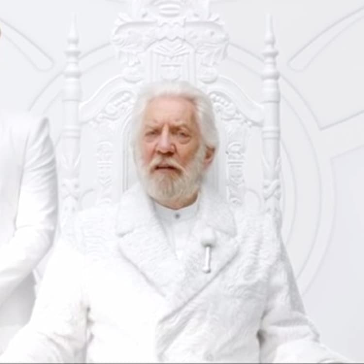 Hunger Games Trailer