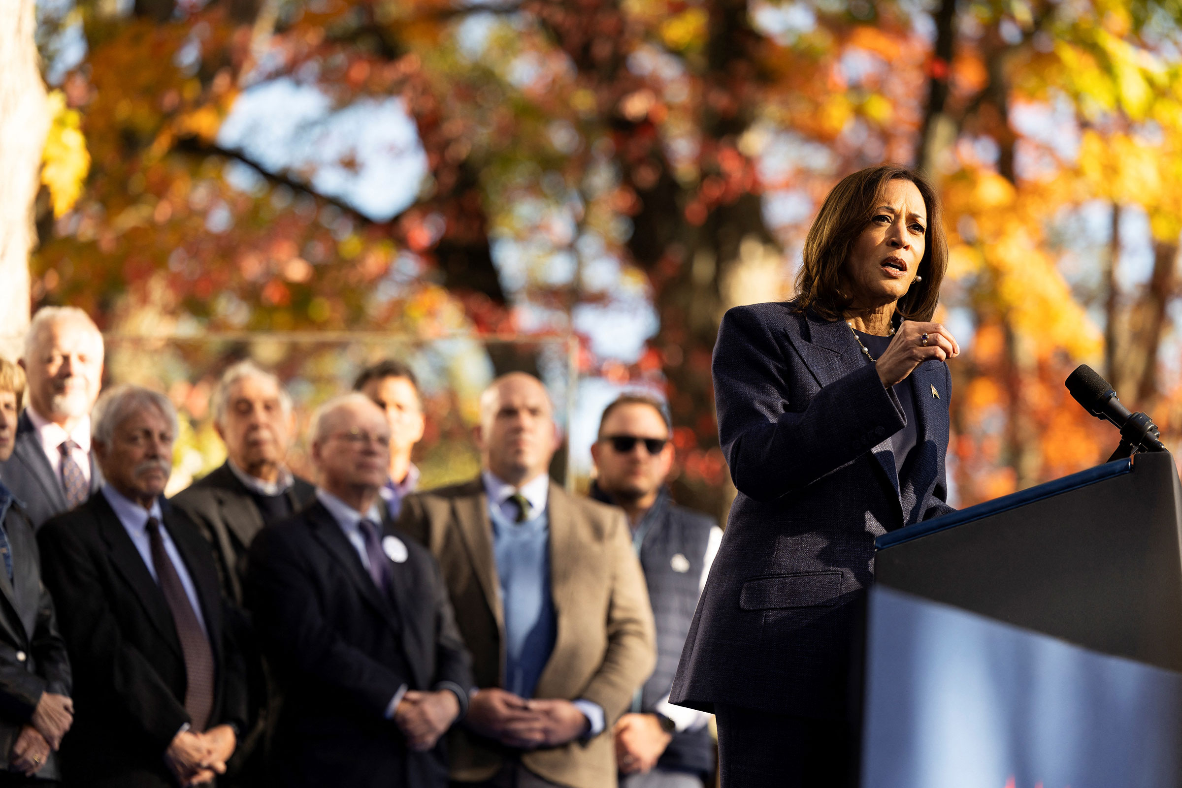 US-VOTE-POLITICS-HARRIS