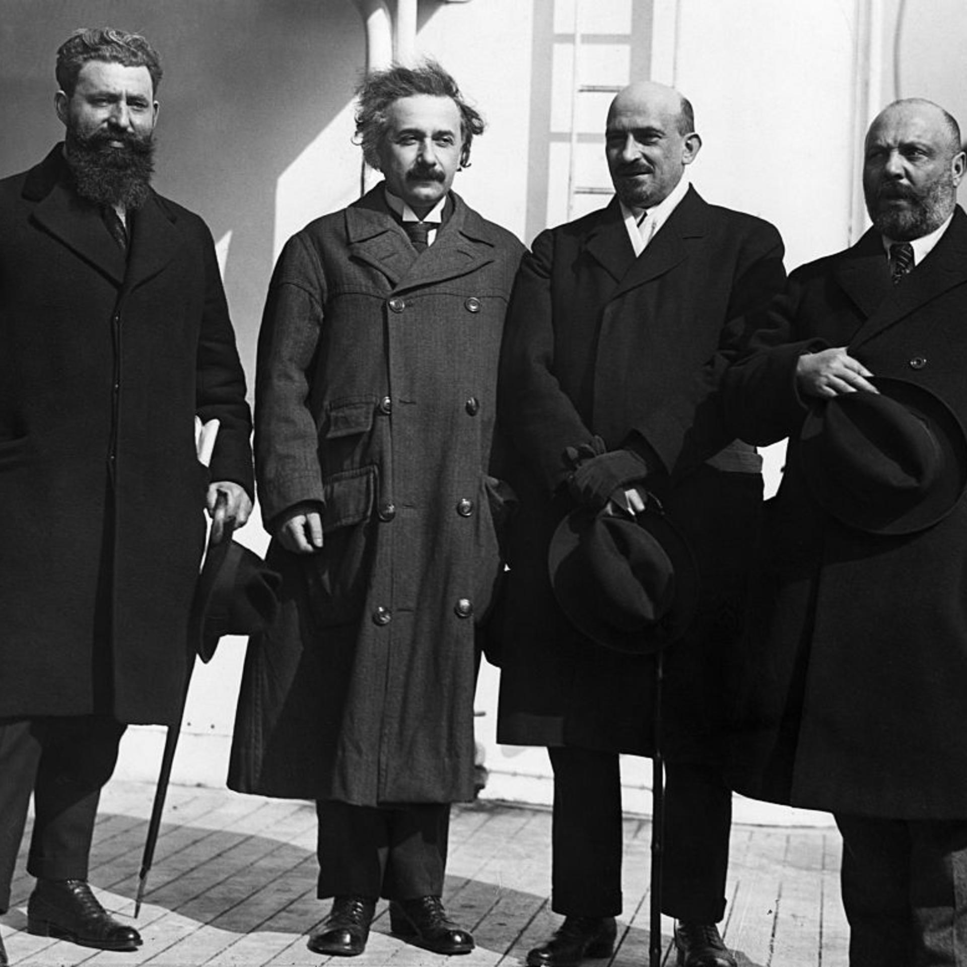 Famous Zionists Arrive in the United States