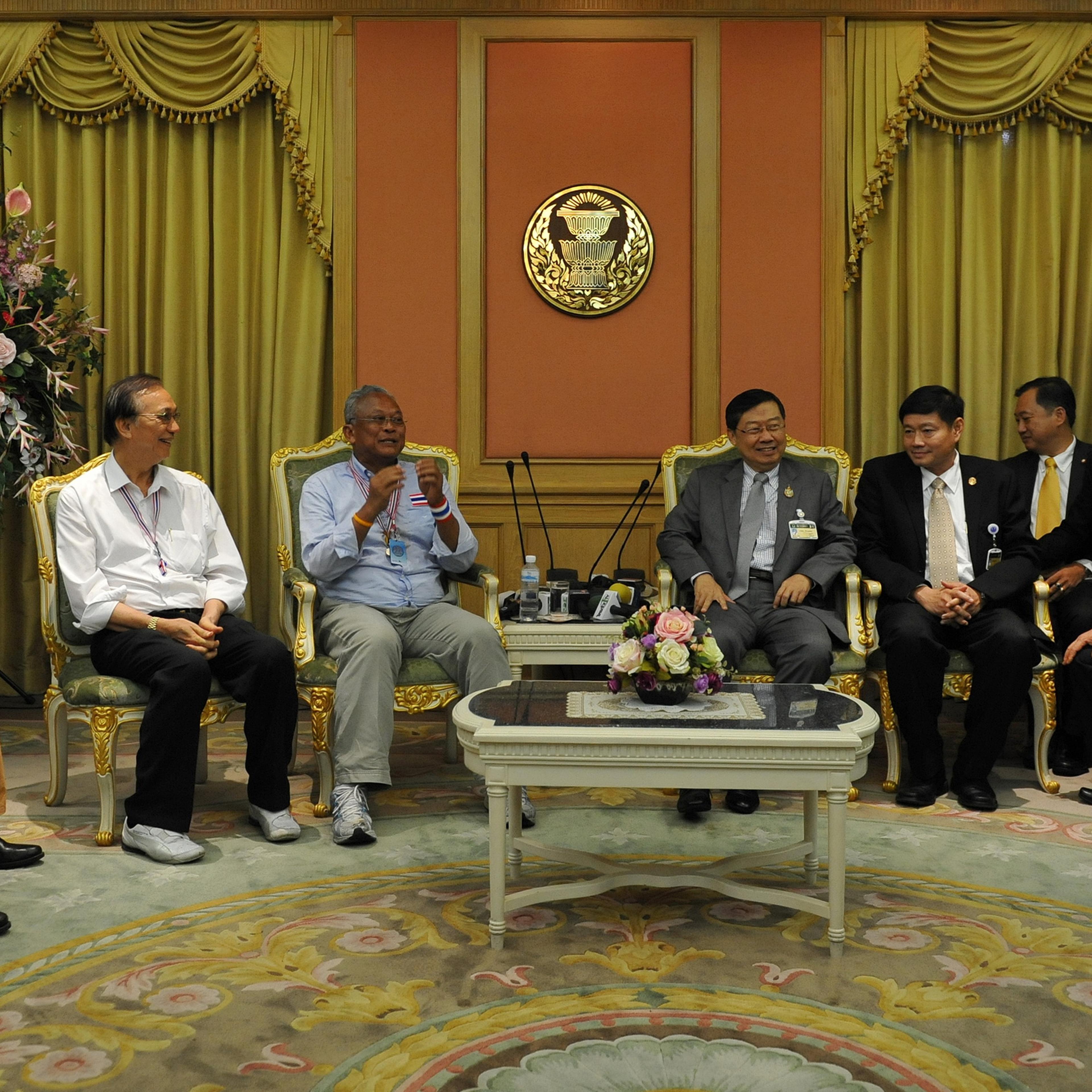 Anti Government Protesters Relocate Main Rally Site To Government Compound