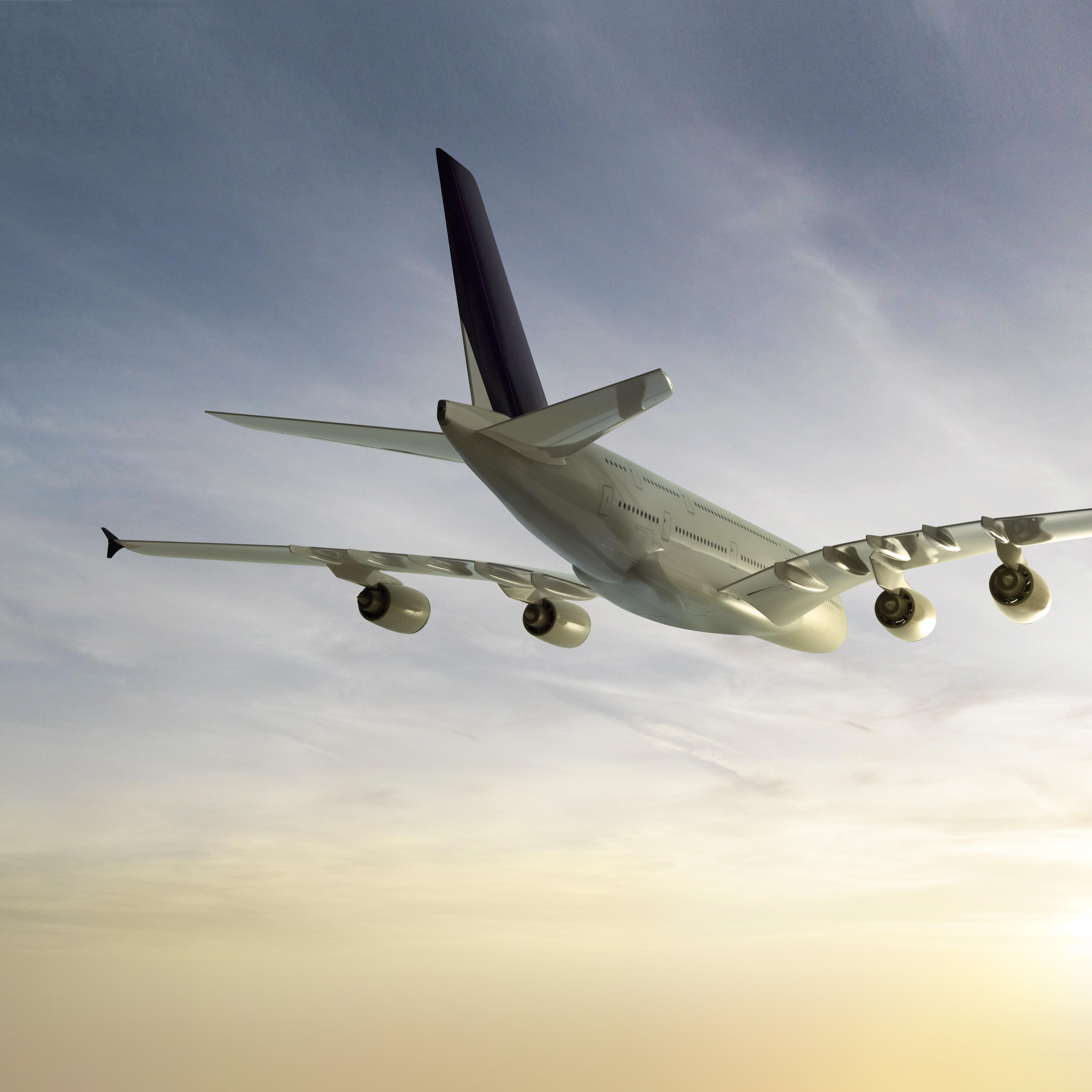 airplane-flying-sky