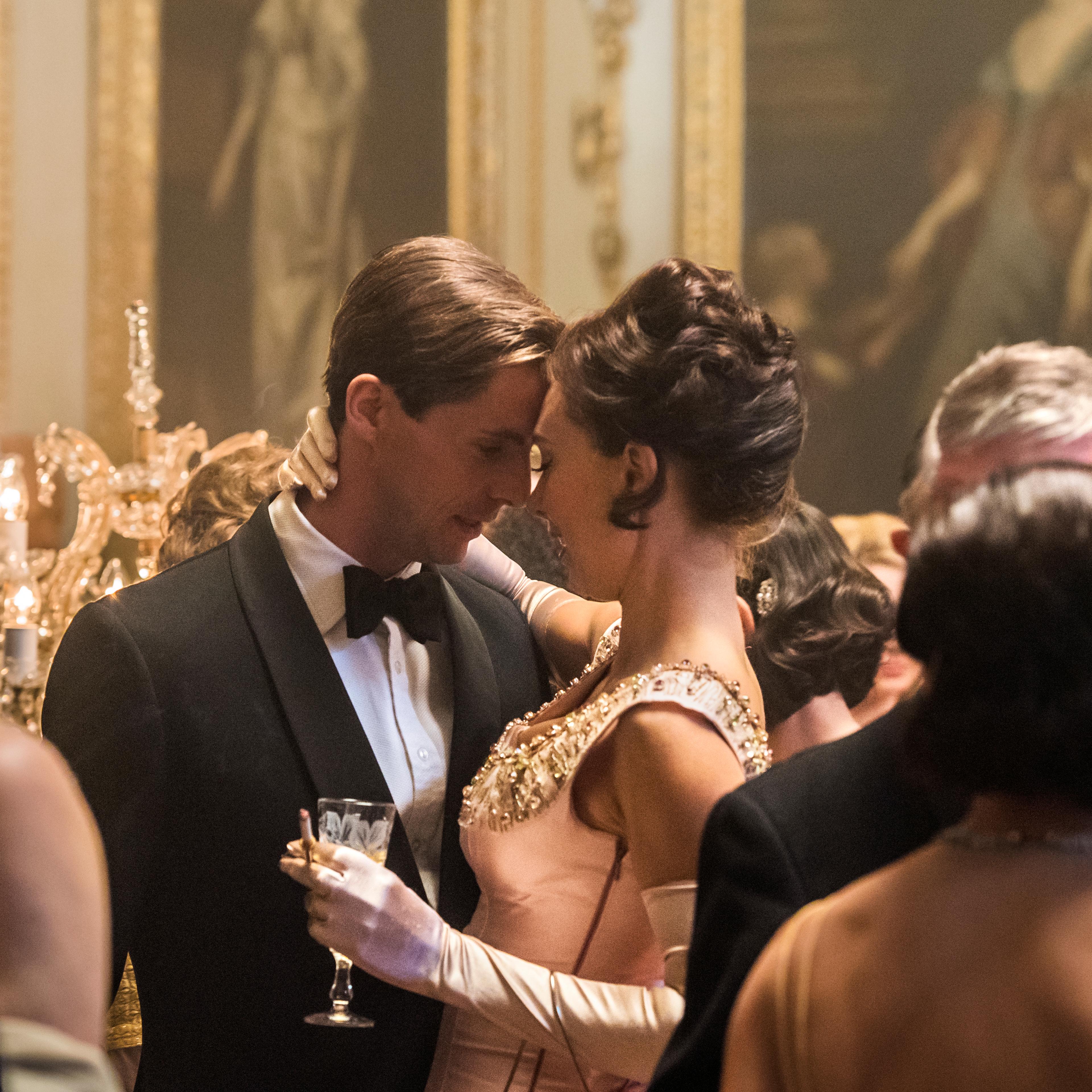 Matthew Goode and Vanessa Kirby in "The Crown."