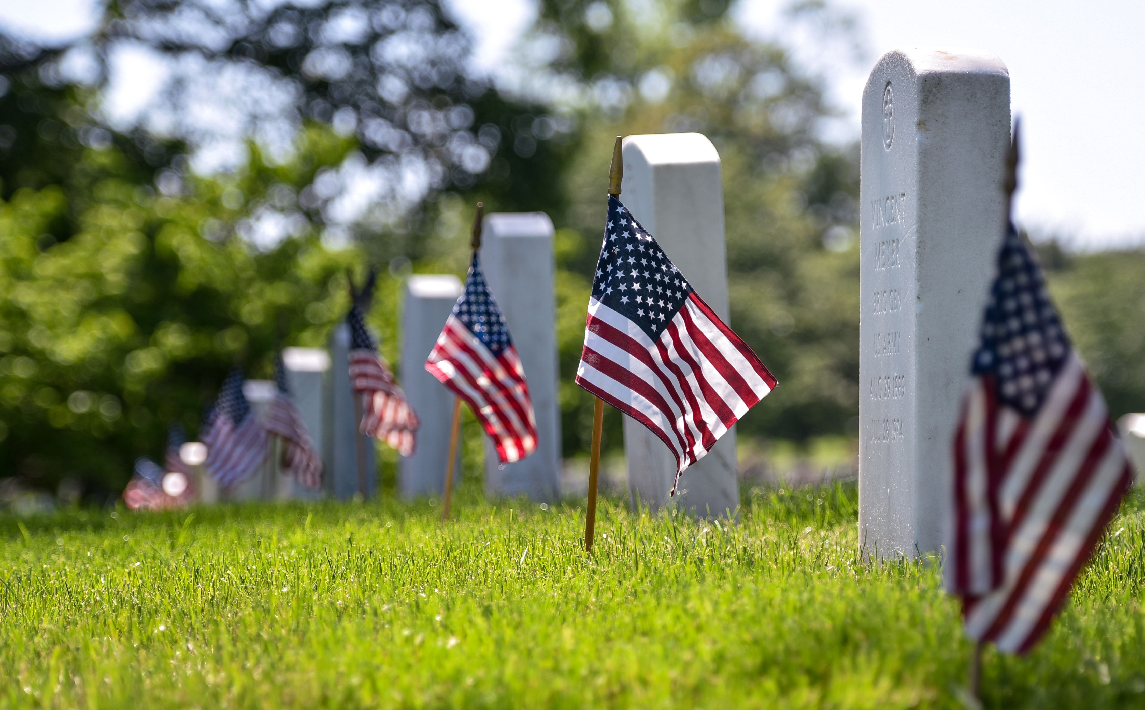 US-MEMORIAL-DAY-FLAGS