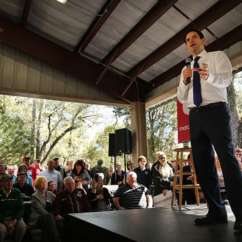 Presidential candidate and Florida Sen. Marco Rubio speaks to voters in North Carolina on February 16, 2016 in Summerville, South Carolina.