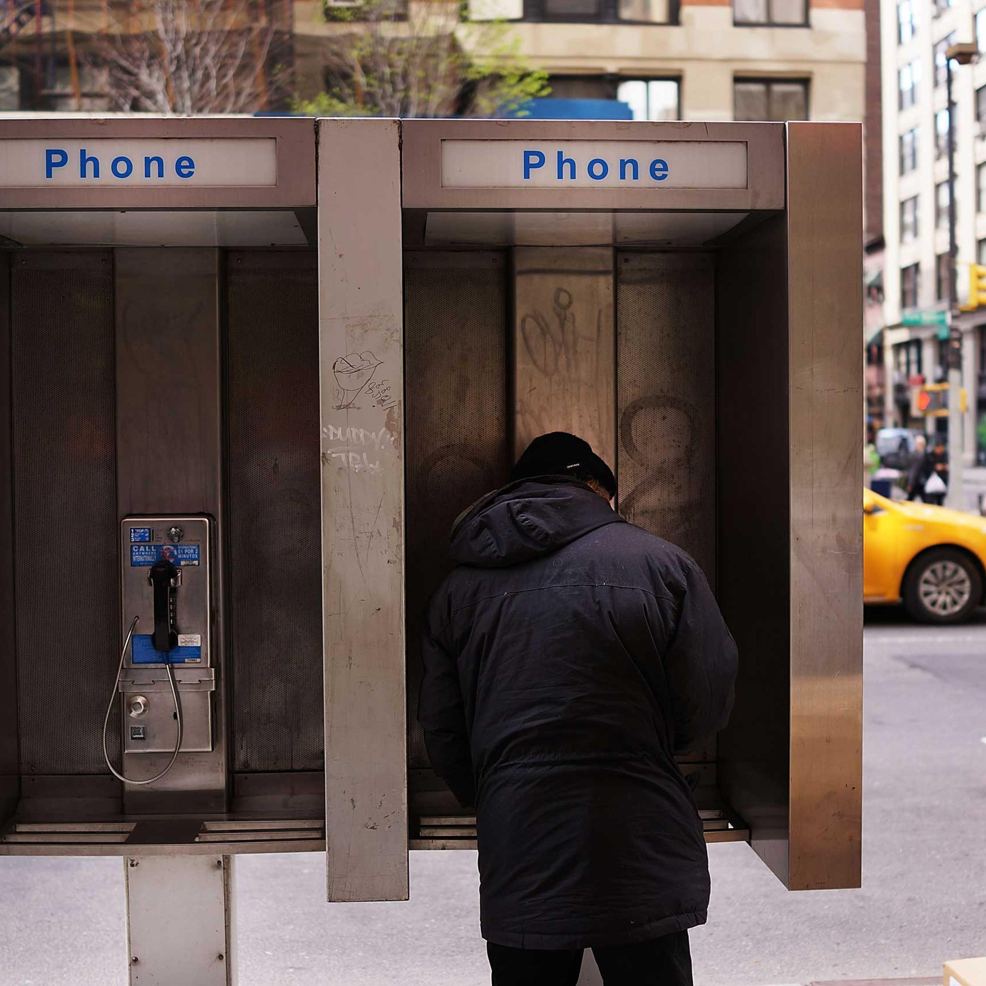 NYC Plans To Replace Pay Phones With Wifi Hotspots