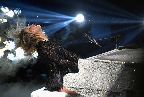 Taylor Swift performs onstage during the 2017 DIRECTV NOW Super Saturday Night Concert at Club Nomadic on February 4, 2017 in Houston, Texas.