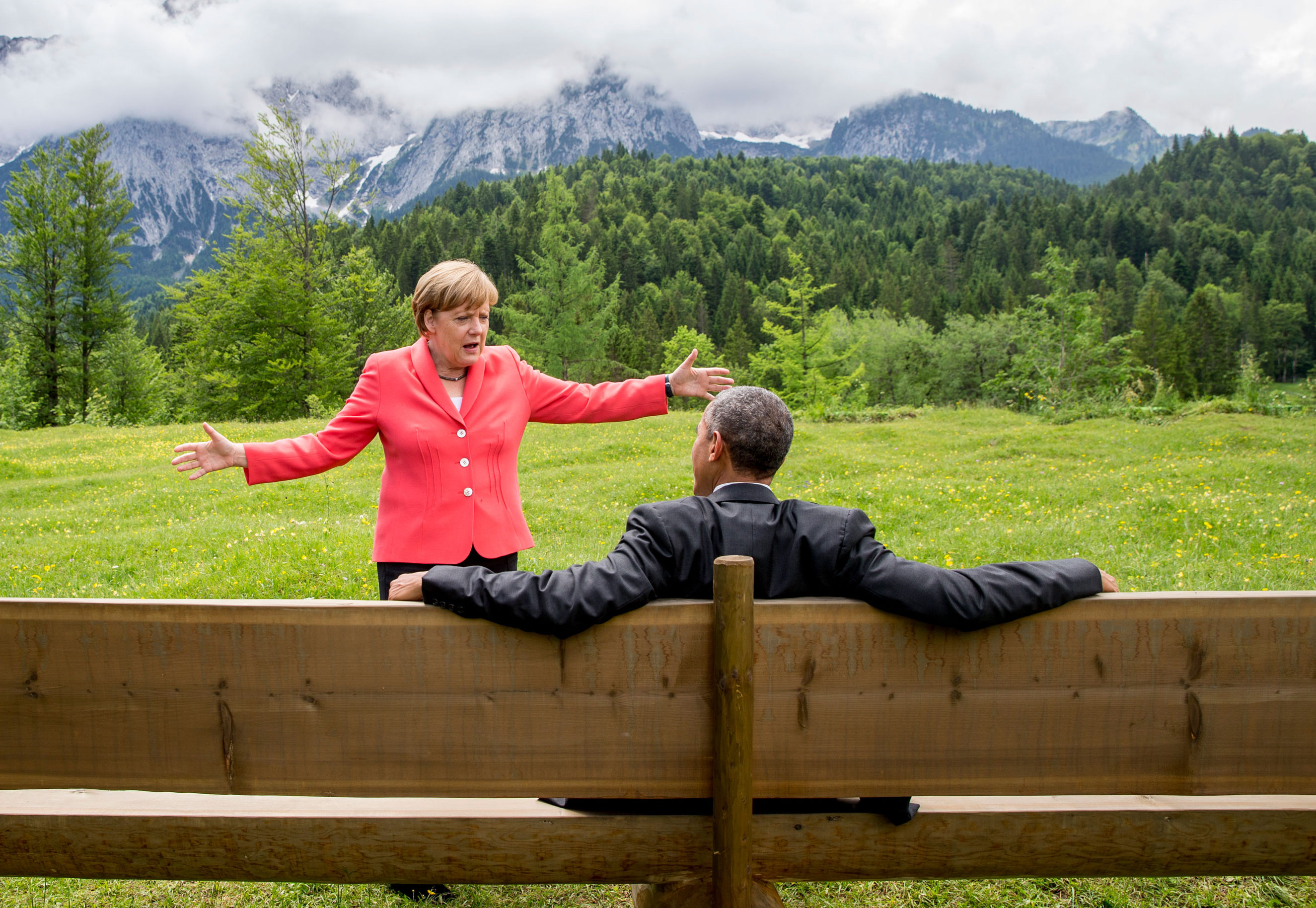 German Chancellor Angela Merkel speaks with U.S. President Barack Obama outside the Elmau castle in Kruen near Garmisch-Partenkirchen, Germany on June 8, 2015 during the G7 summit.